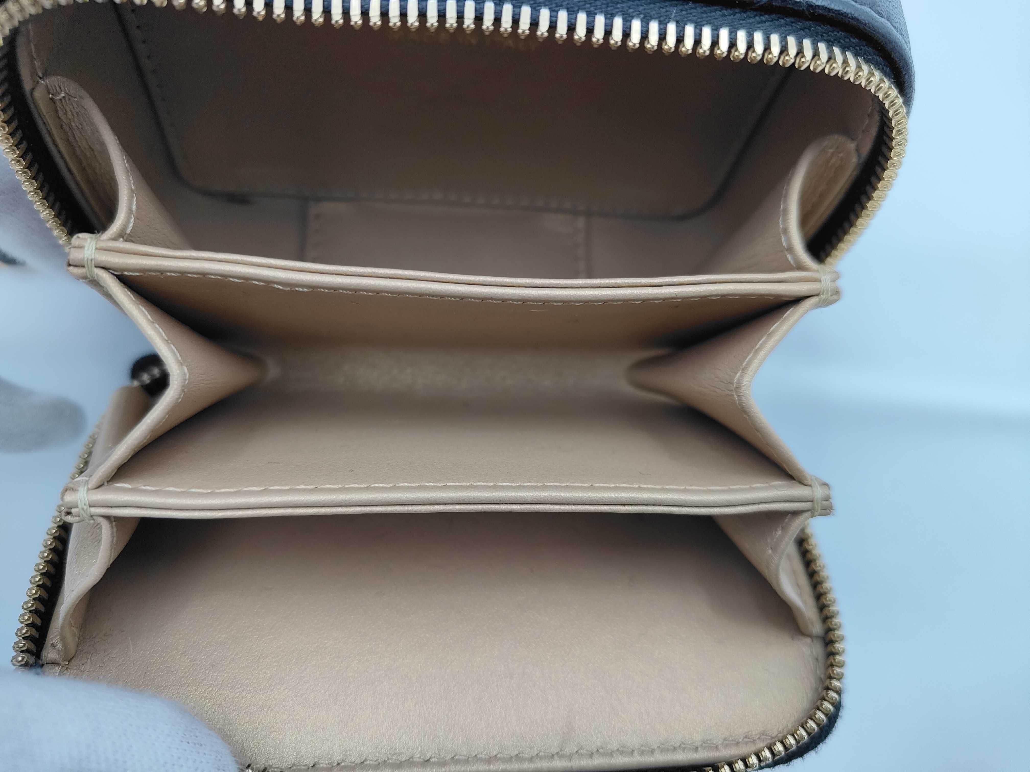 Chain Bag Shoulder Bag — view 8