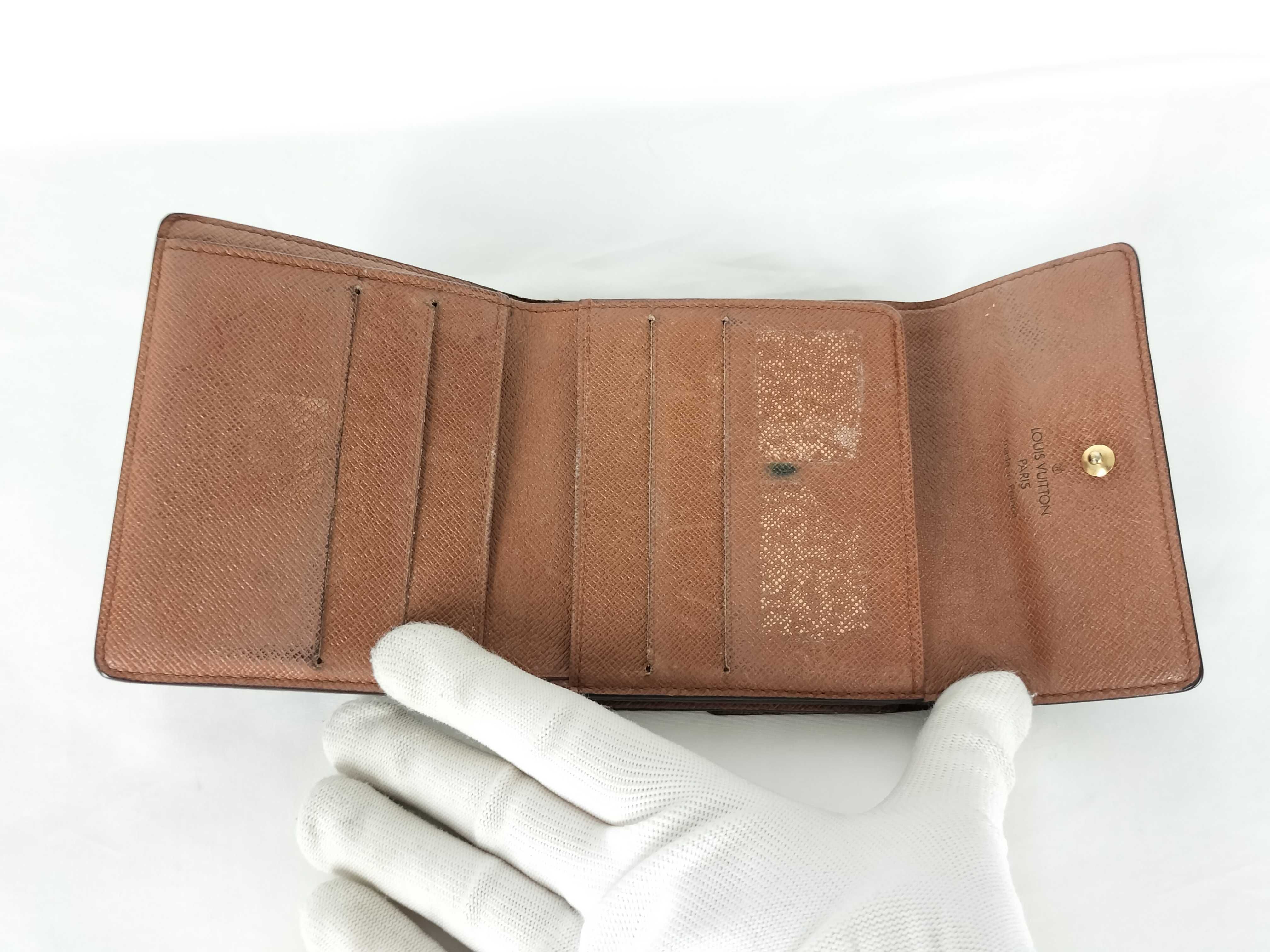 Monogram Portefeuille Elise Tri-fold Wallet with Double Snap Closure M61654 — view 4