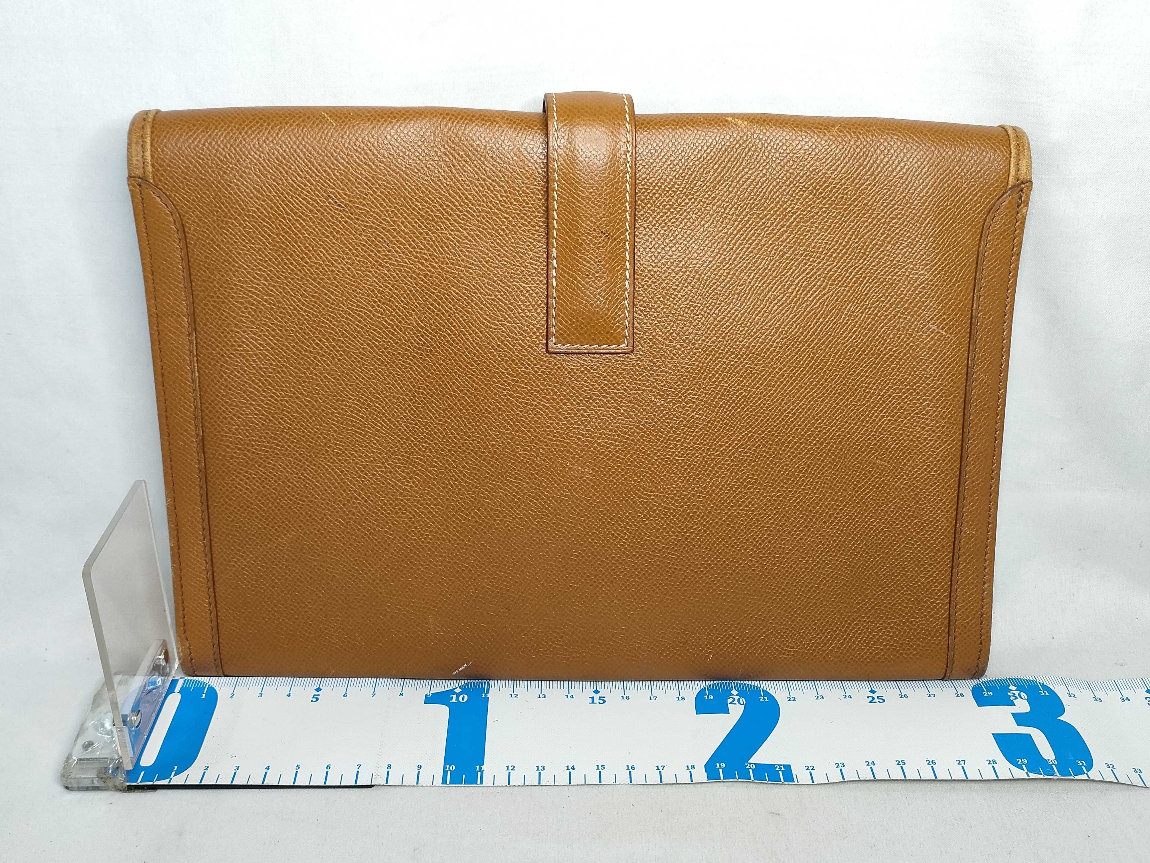 FR-Hermès Jige PM Cushbell Clutch Gold T: 1990 Clutch Bag — view 2