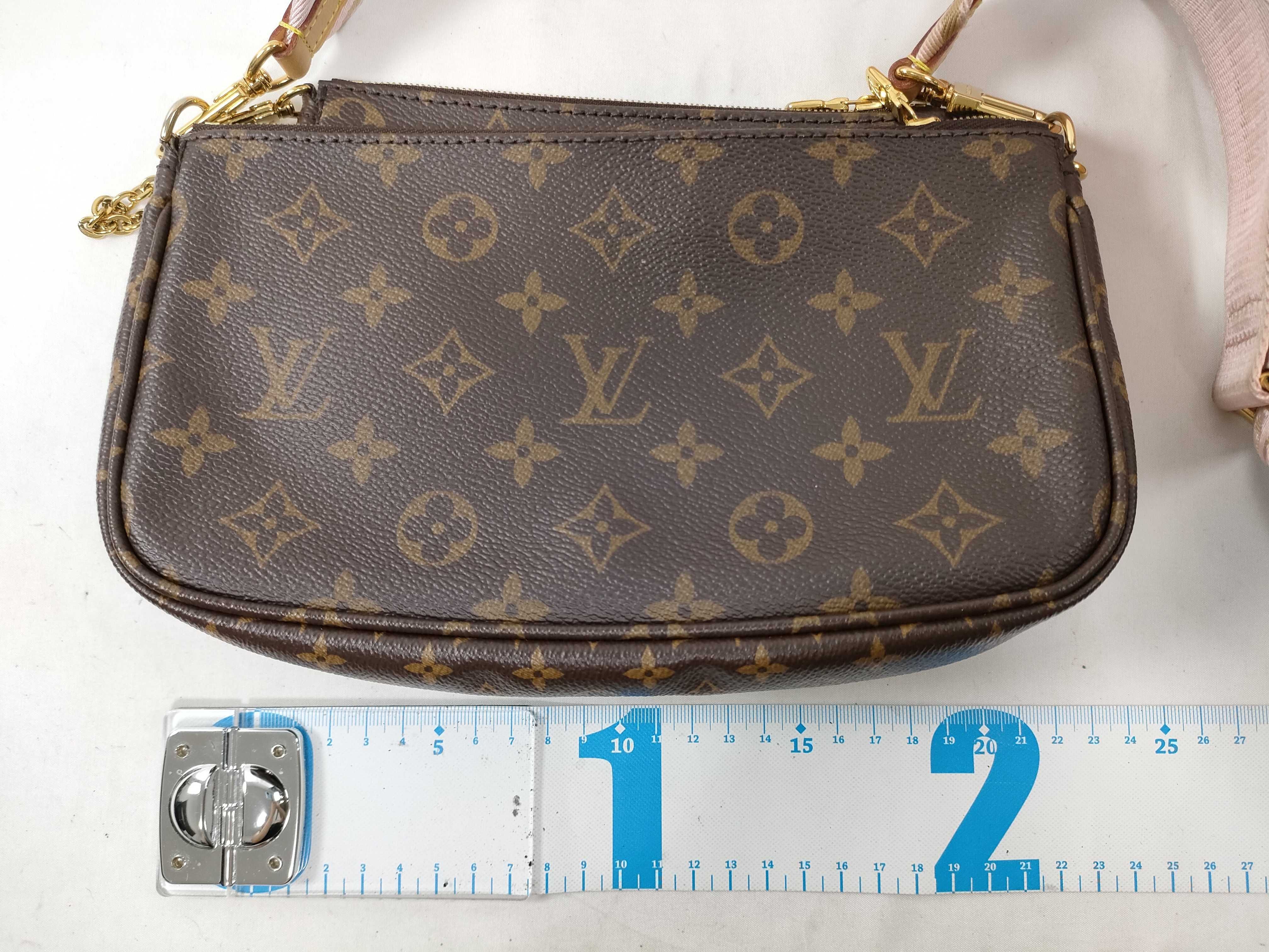 Monogram Louis Vuitton Multi Pochette Accessoires Monogram M44840 RFID-protected shoulder bag — view 2