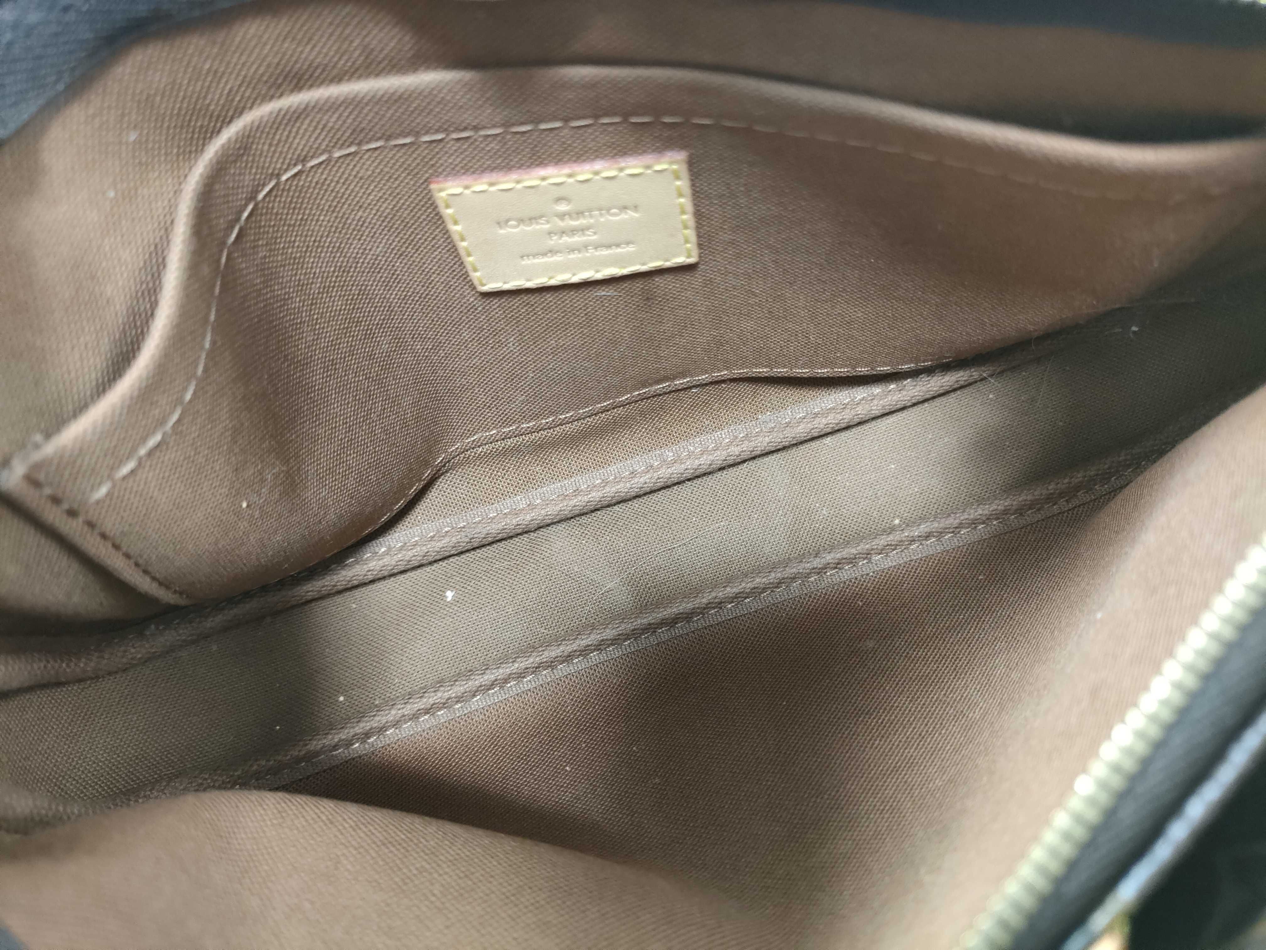 Monogram Louis Vuitton Multi Pochette Accessoires Monogram M44840 RFID-protected shoulder bag — view 10