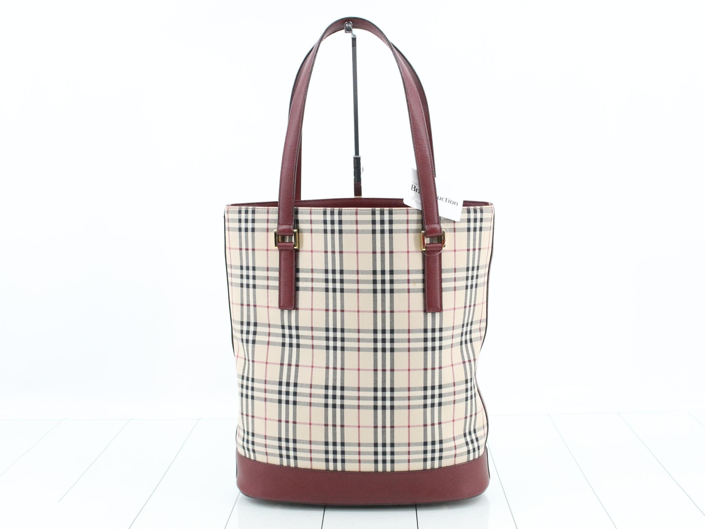 Other lines: Nova Check bags and tote bags — view 2