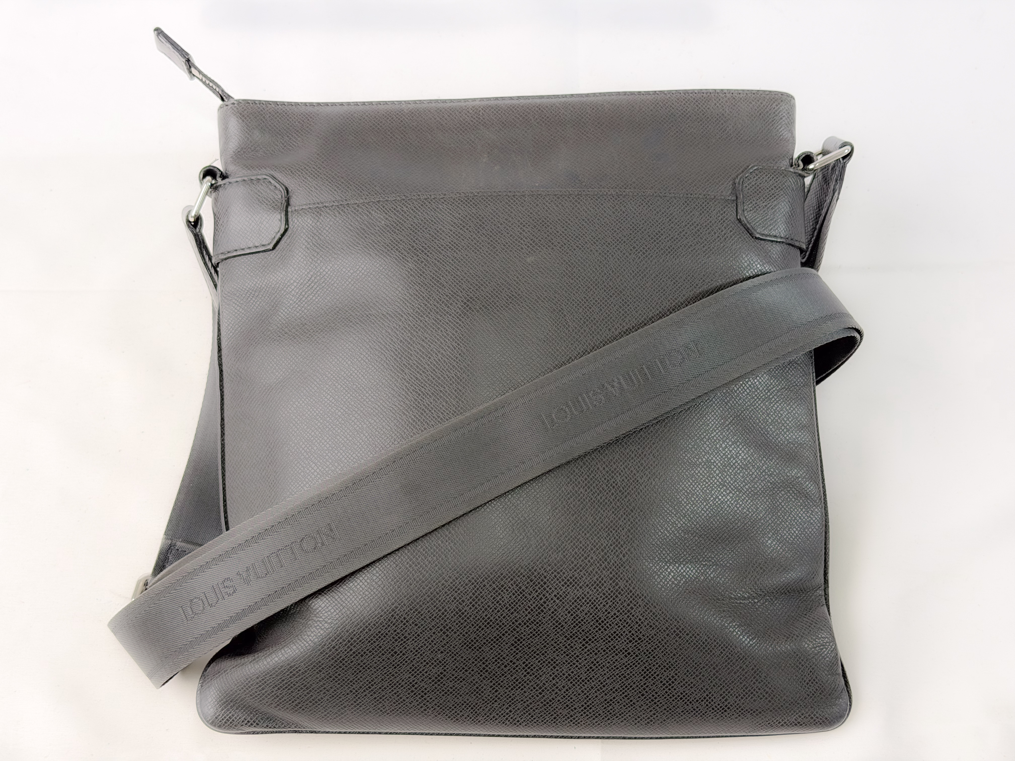 Taiga MB3152 Sasha MB3152 Shoulder Bag