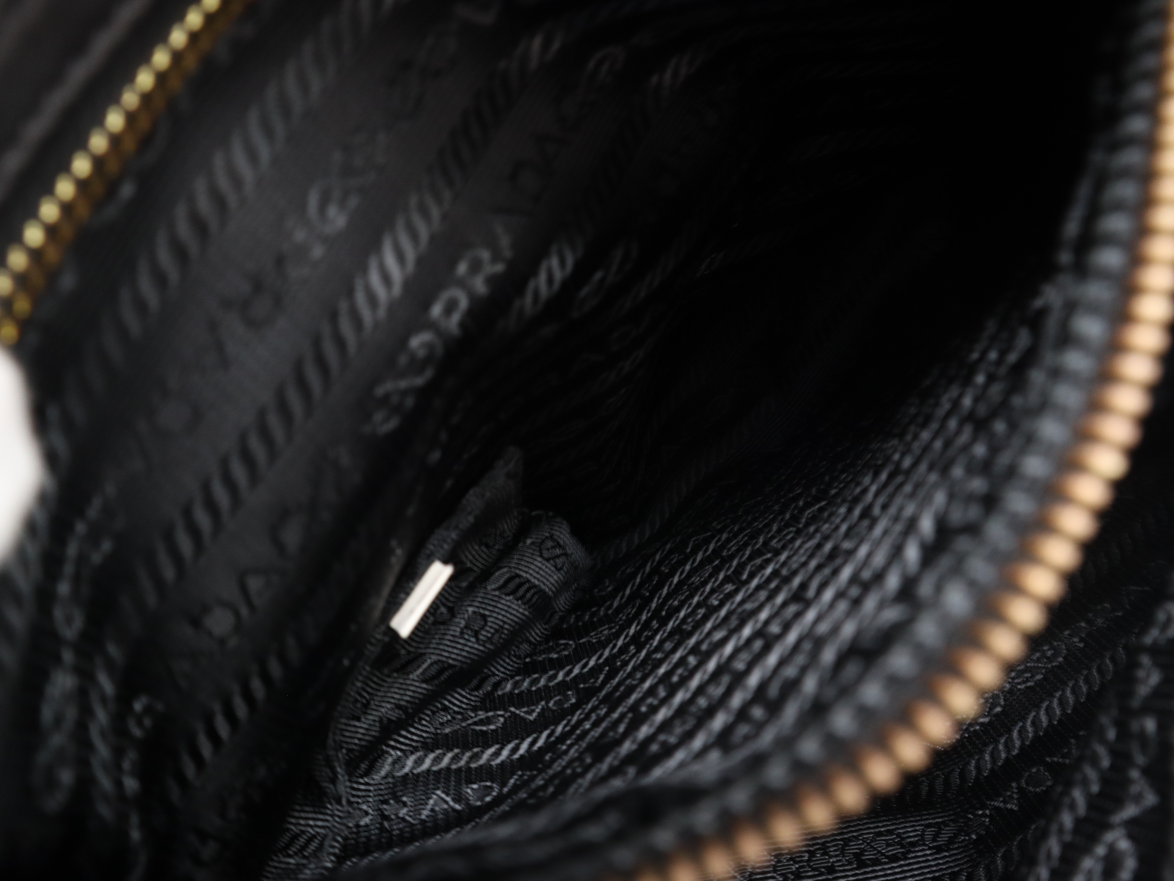WS30688 Nylon x Leather Shoulder Bag, Quilted, Black Shoulder Bag — view 11