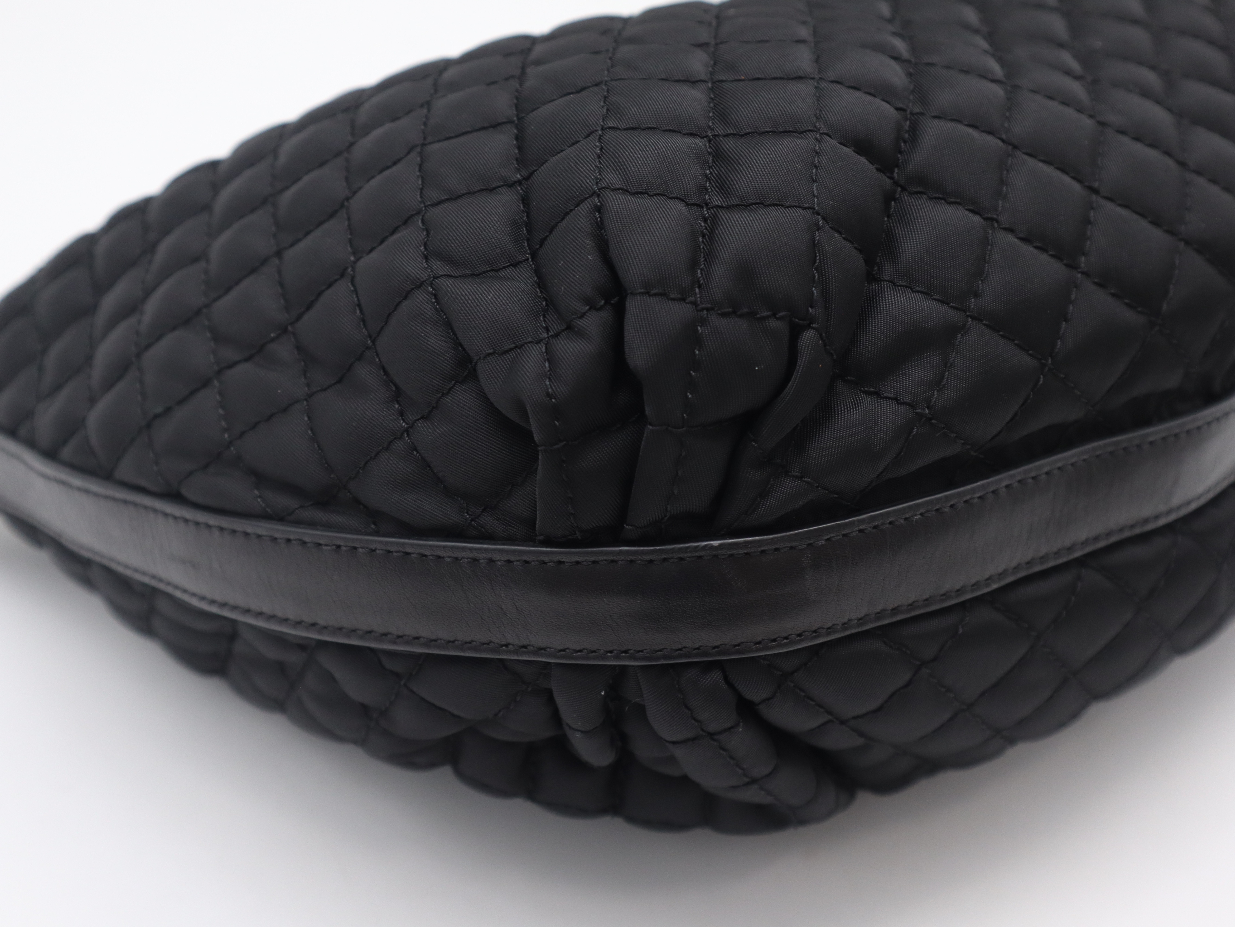 WS30688 Nylon x Leather Shoulder Bag, Quilted, Black Shoulder Bag — view 9