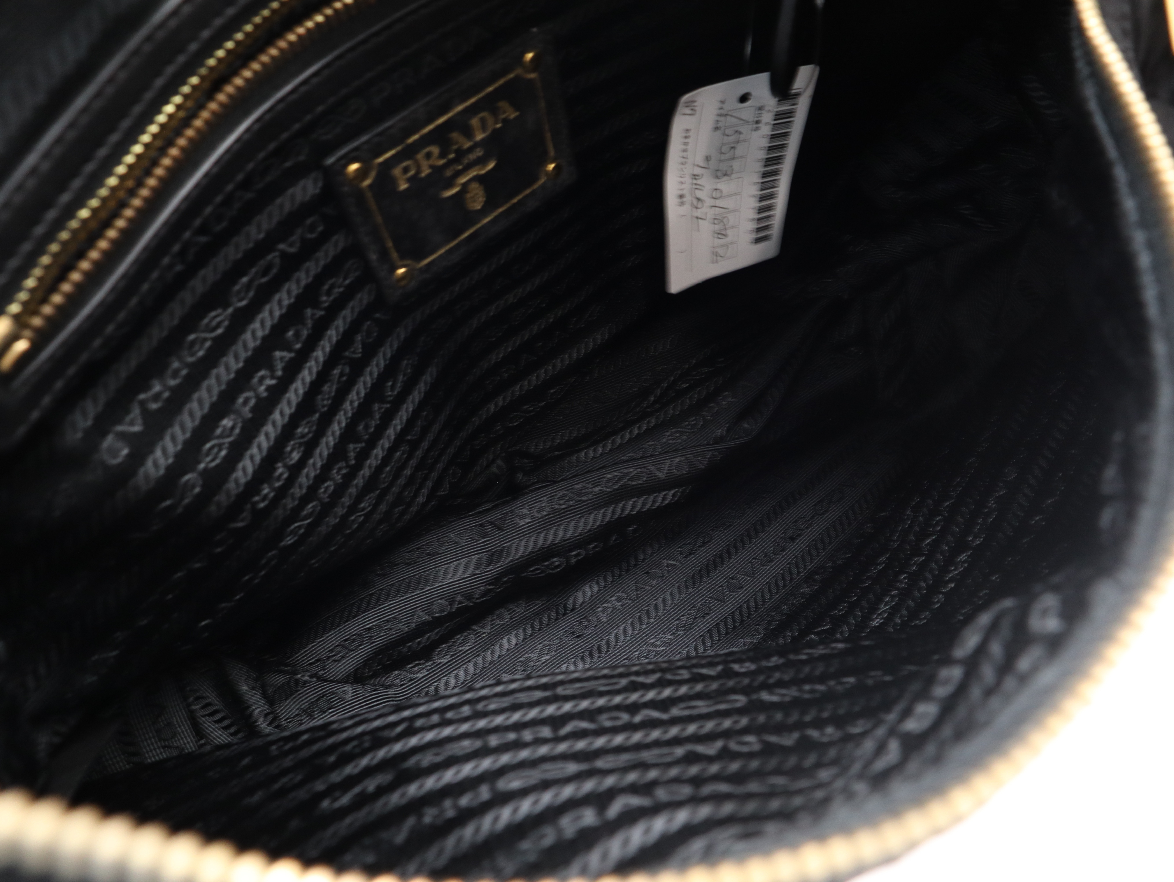 WS30688 Nylon x Leather Shoulder Bag, Quilted, Black Shoulder Bag — view 10