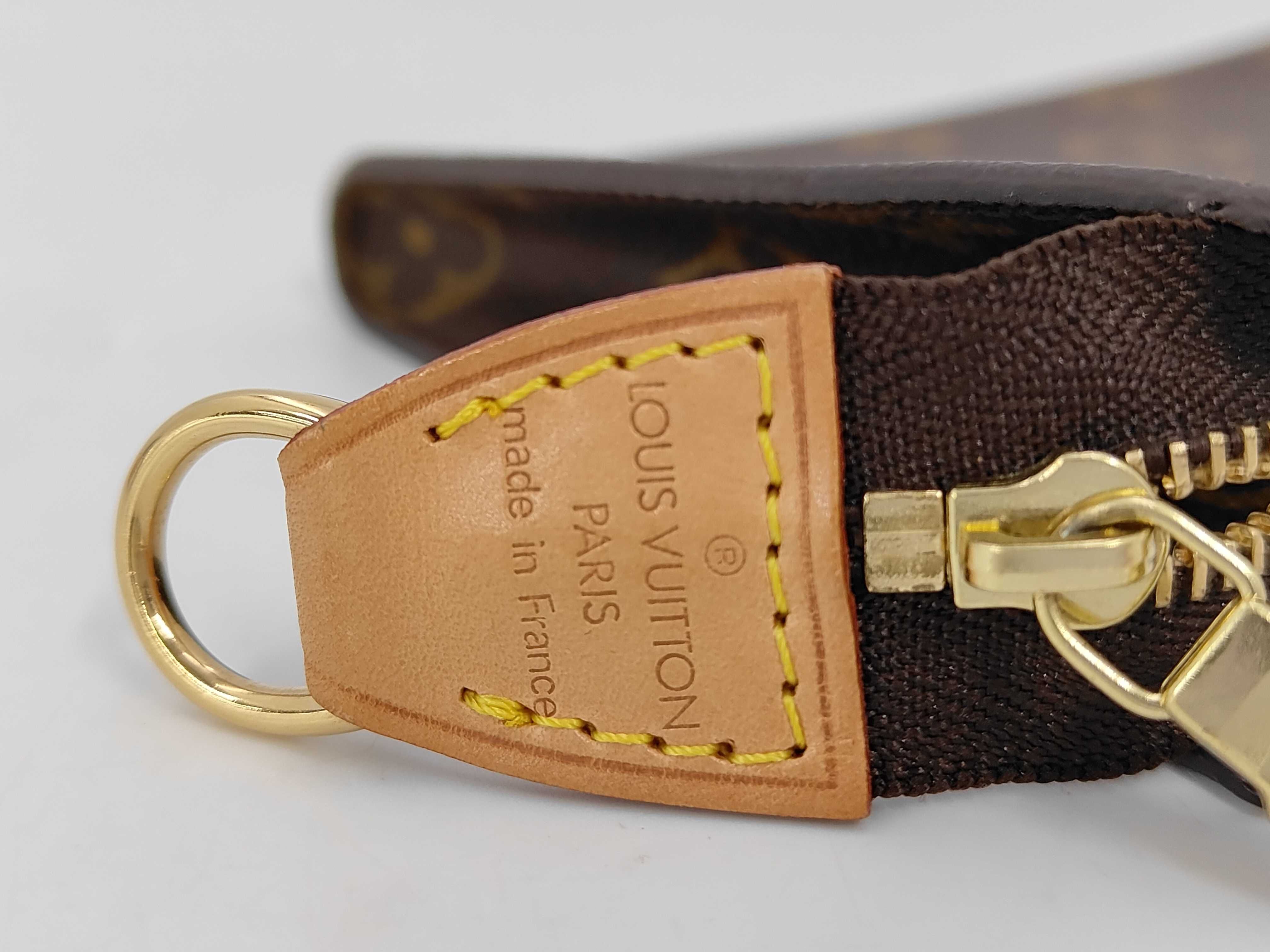Monogram Louis Vuitton Monogram Bucket Bag with Attached Pouch FL0051 Pouch — view 4