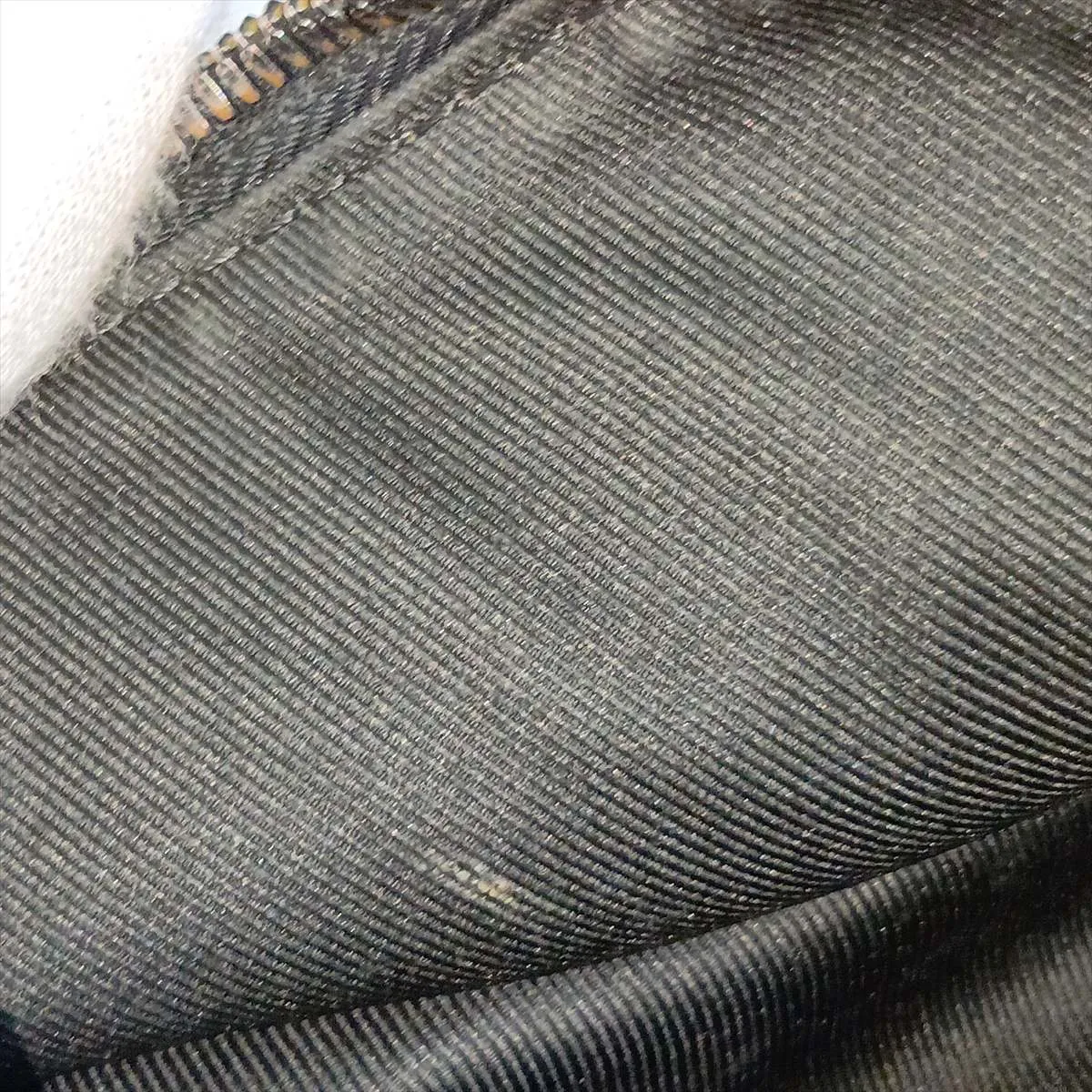 Monogram Shadow Discovery Bum Bag PM M46036 MI4199 Black — view 14