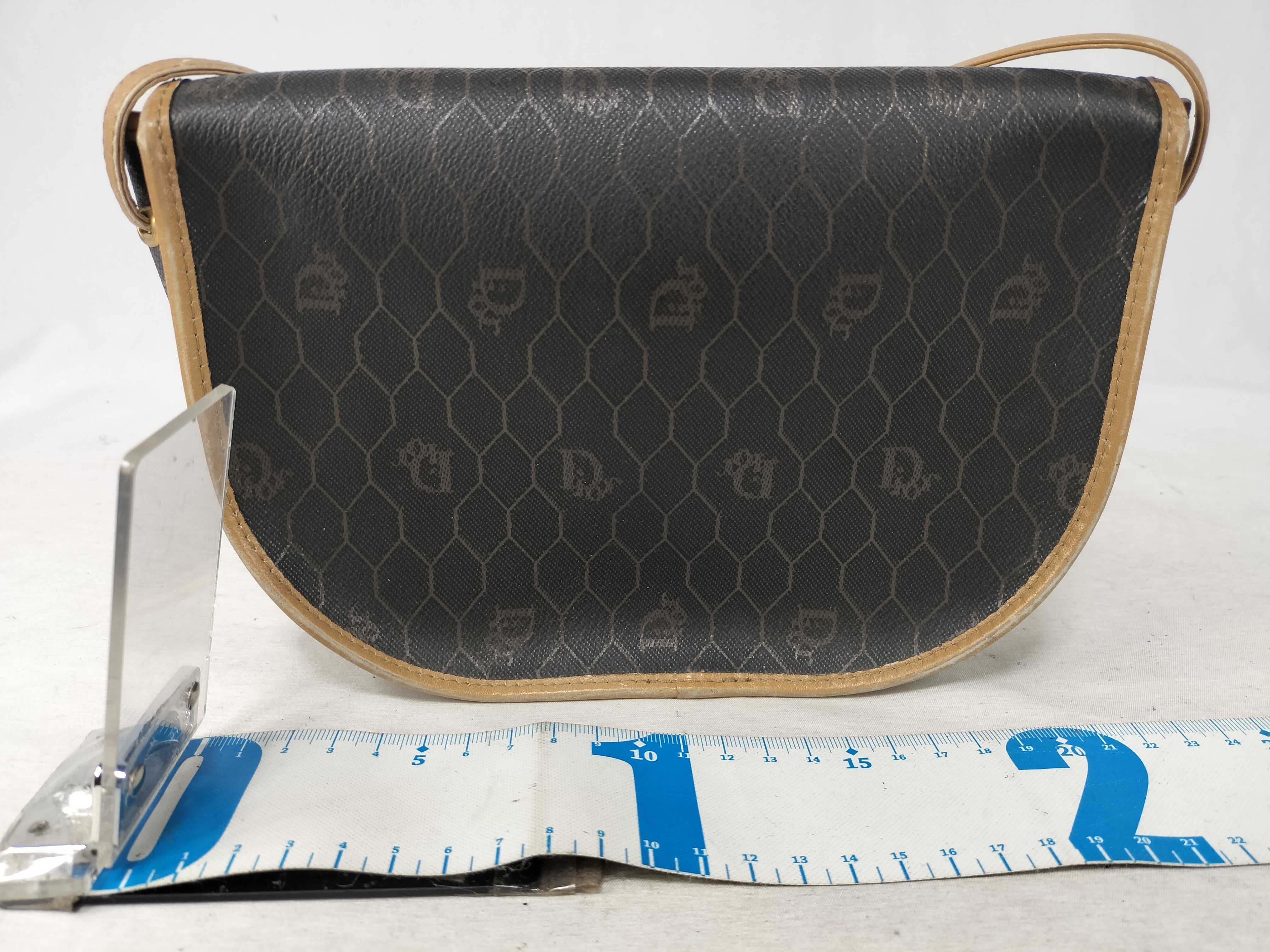 shoulder bag — view 2