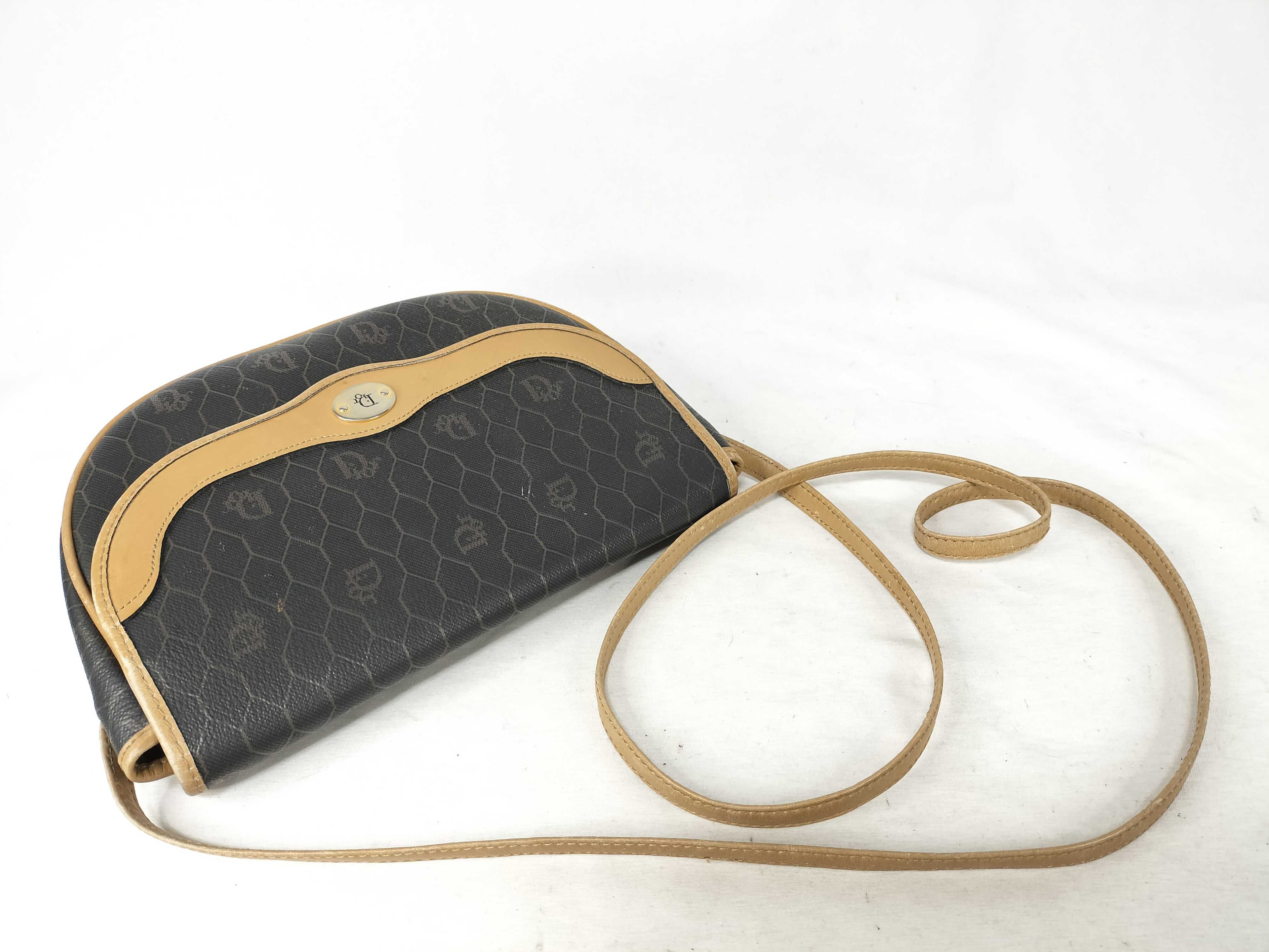 shoulder bag — view 3