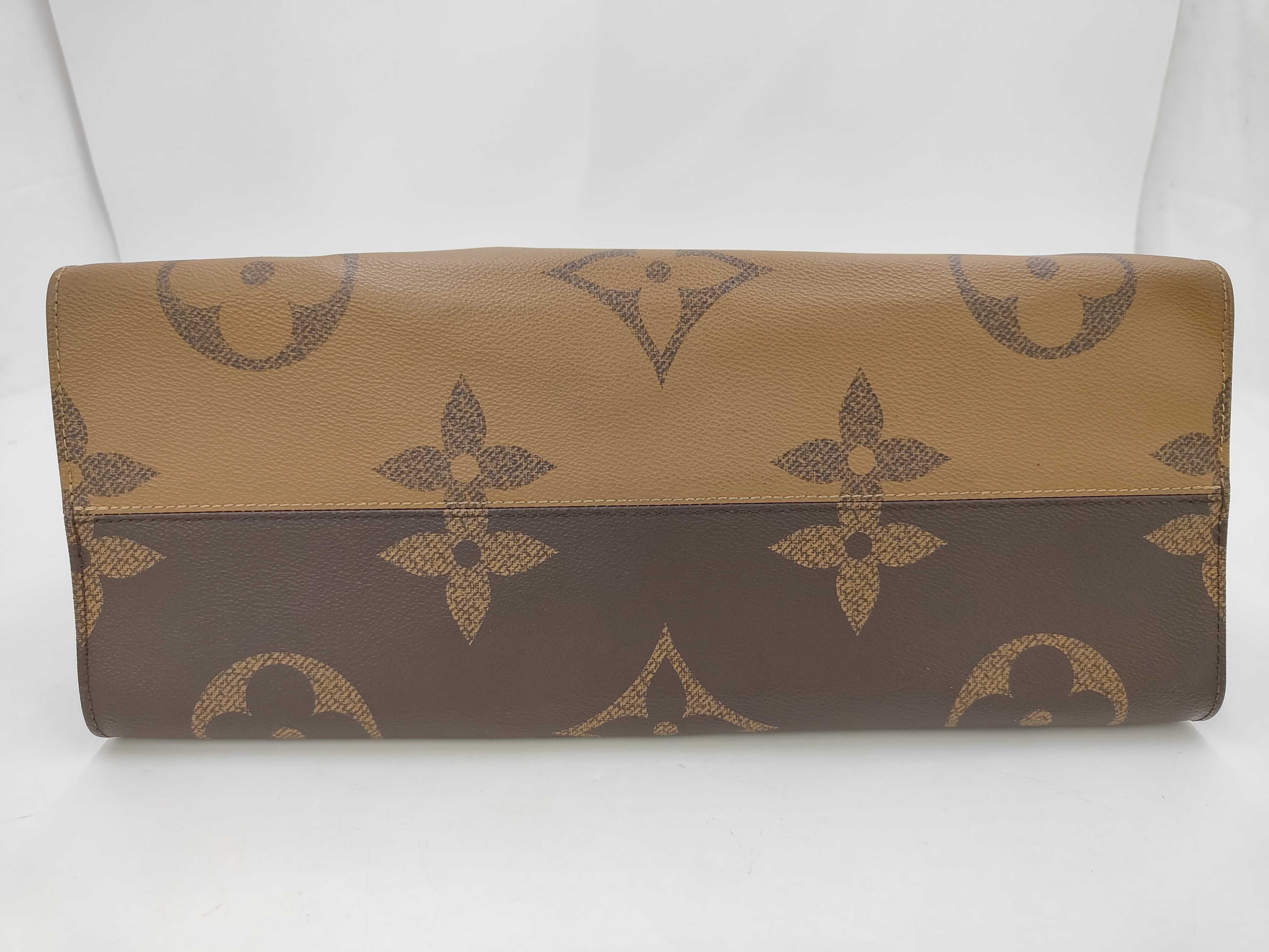 Onzago-GM Tote Bag — view 7
