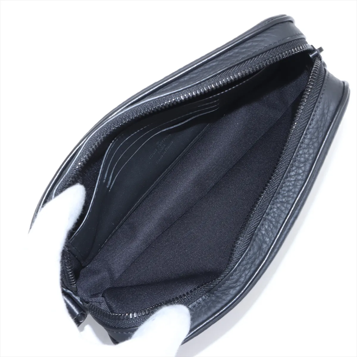 Taurillon Pochette Volga M55703, Syria unknown, Black — view 5