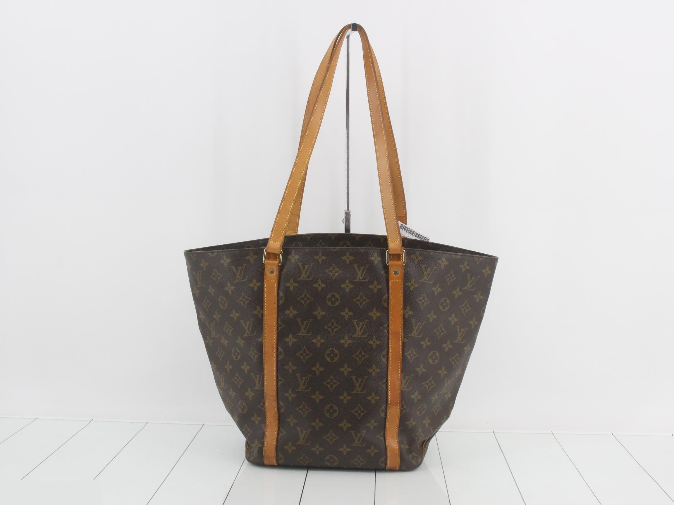M51108 Sack Shopping — view 2
