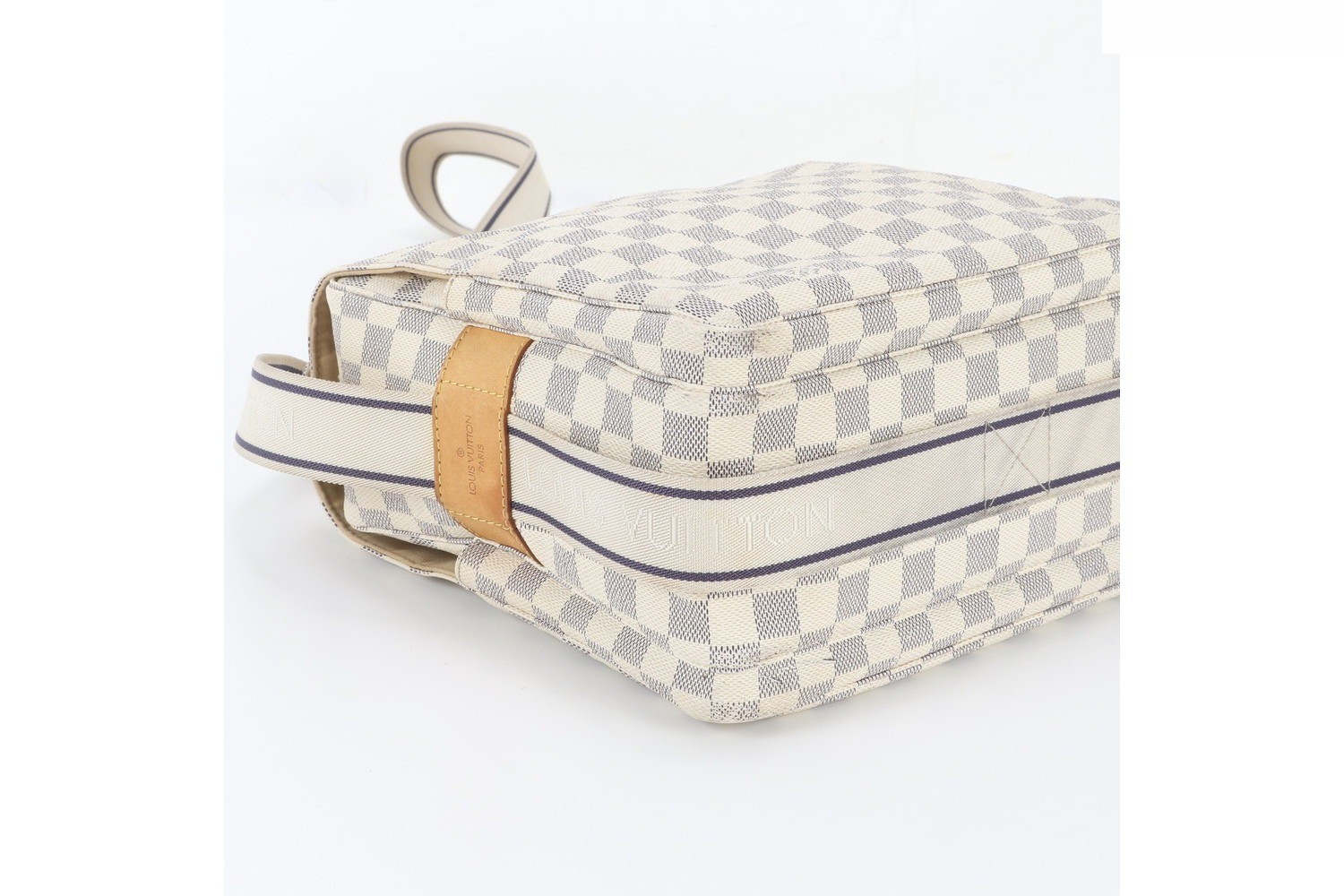 Damier Azur Naviglio N51189 Leather Shoulder Bag — view 5