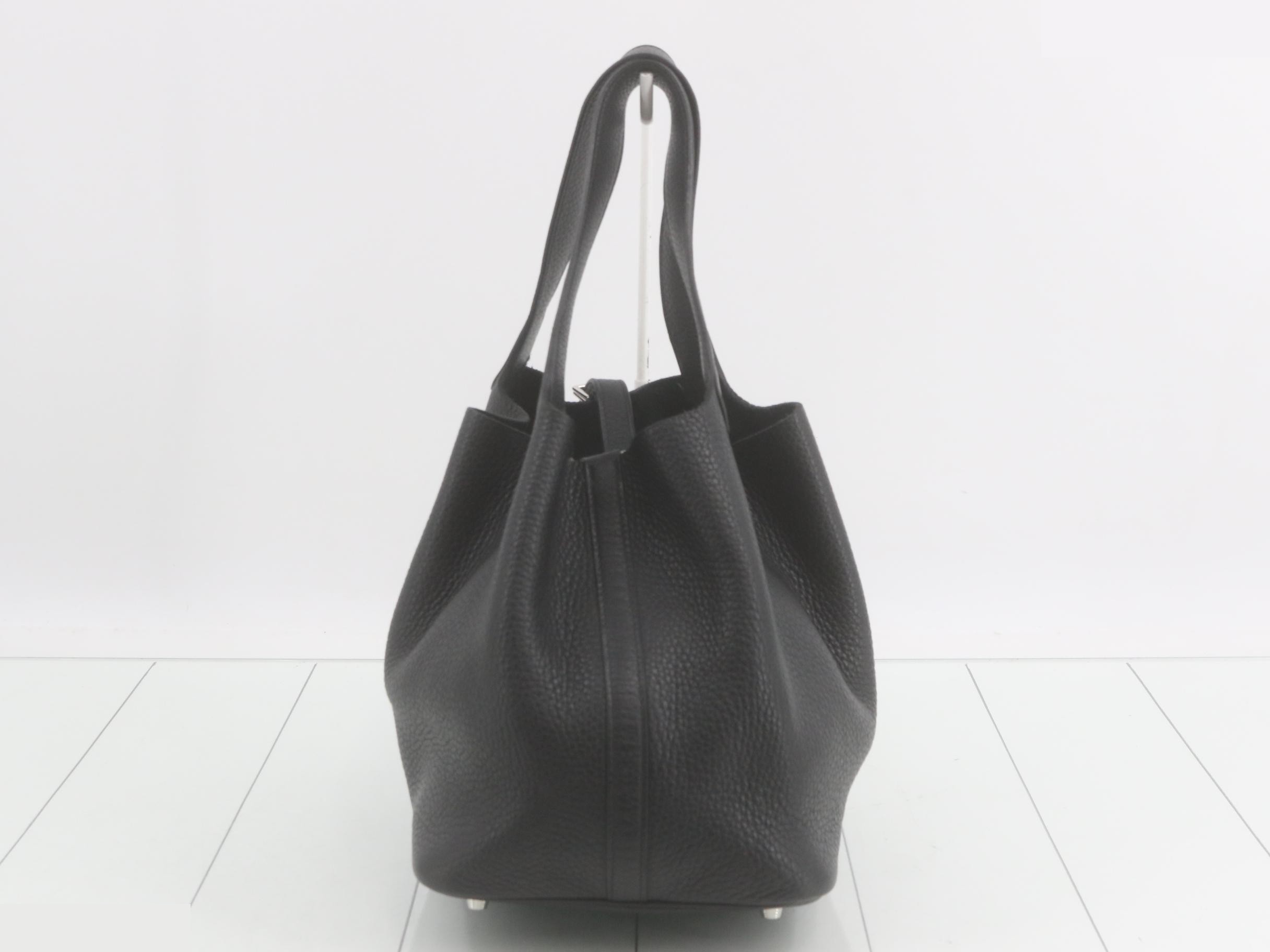 Picotin Lock MM Leather Handbag, X Stamp, Black — view 2