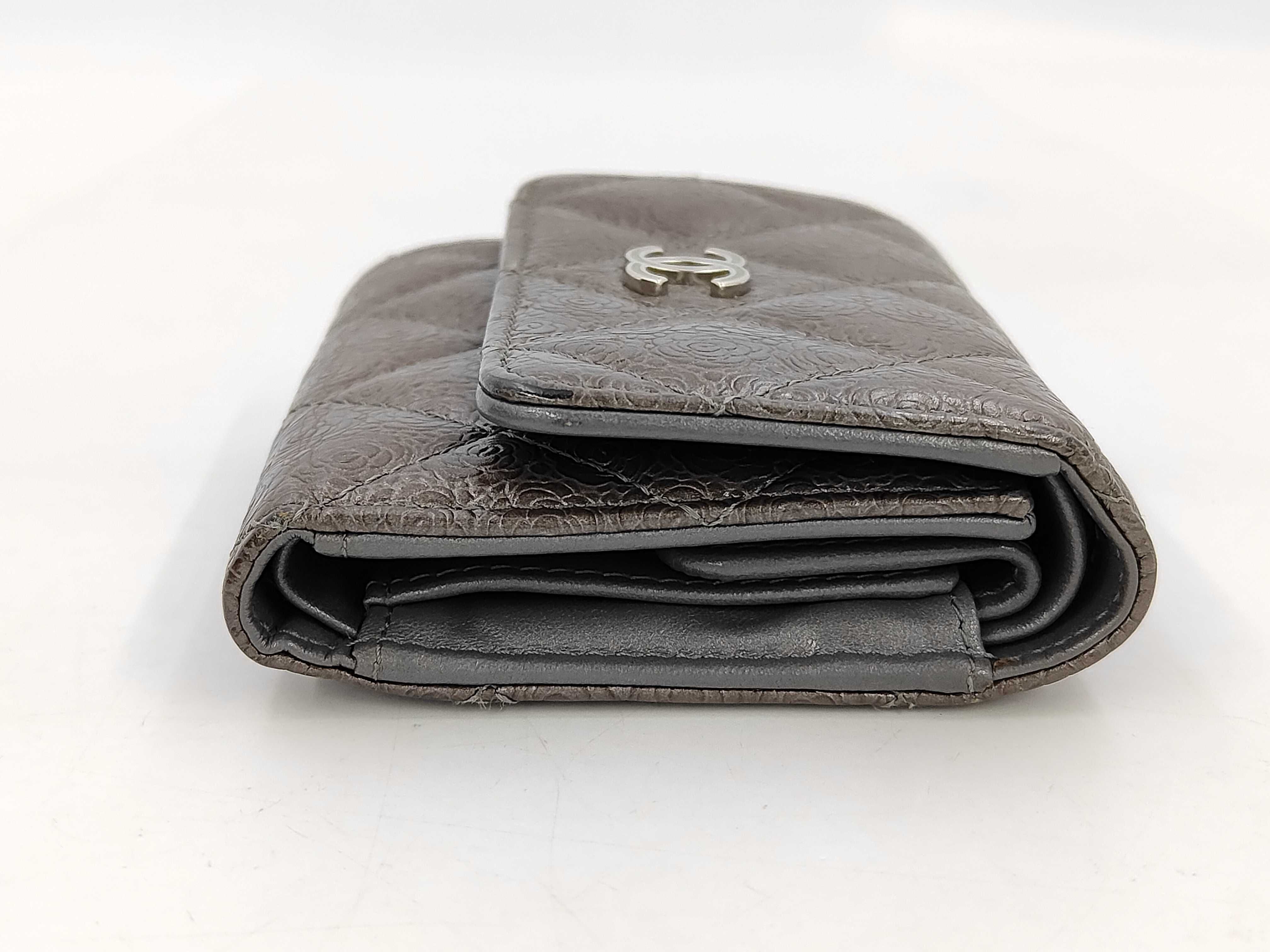 Camellia Leather Compact Wallet, Silver with Gold Hardware, 26104983 (Wallet) — view 7