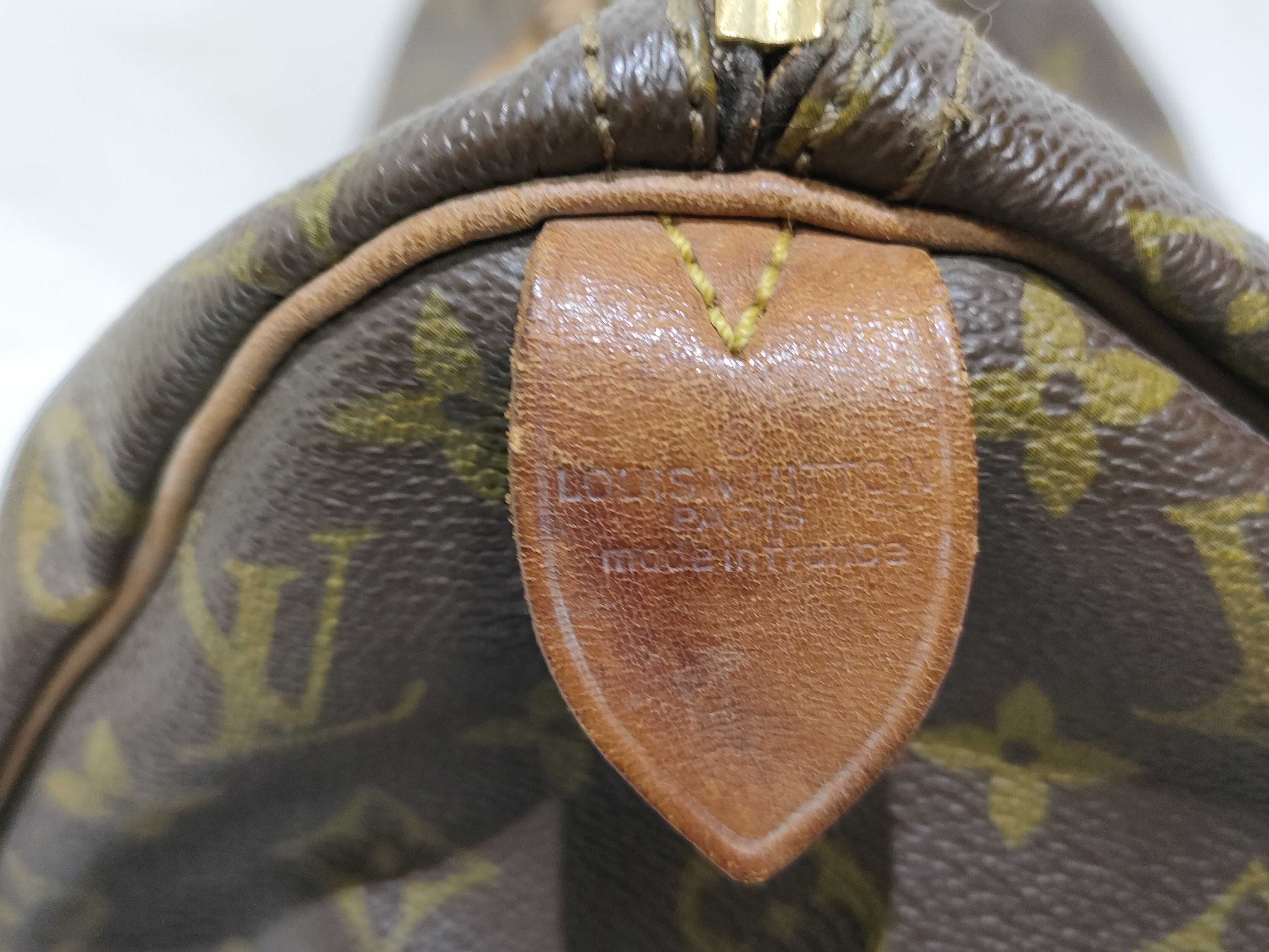 Monogram Louis Vuitton Monogram M41106 Speedy 40 Handbag — view 11
