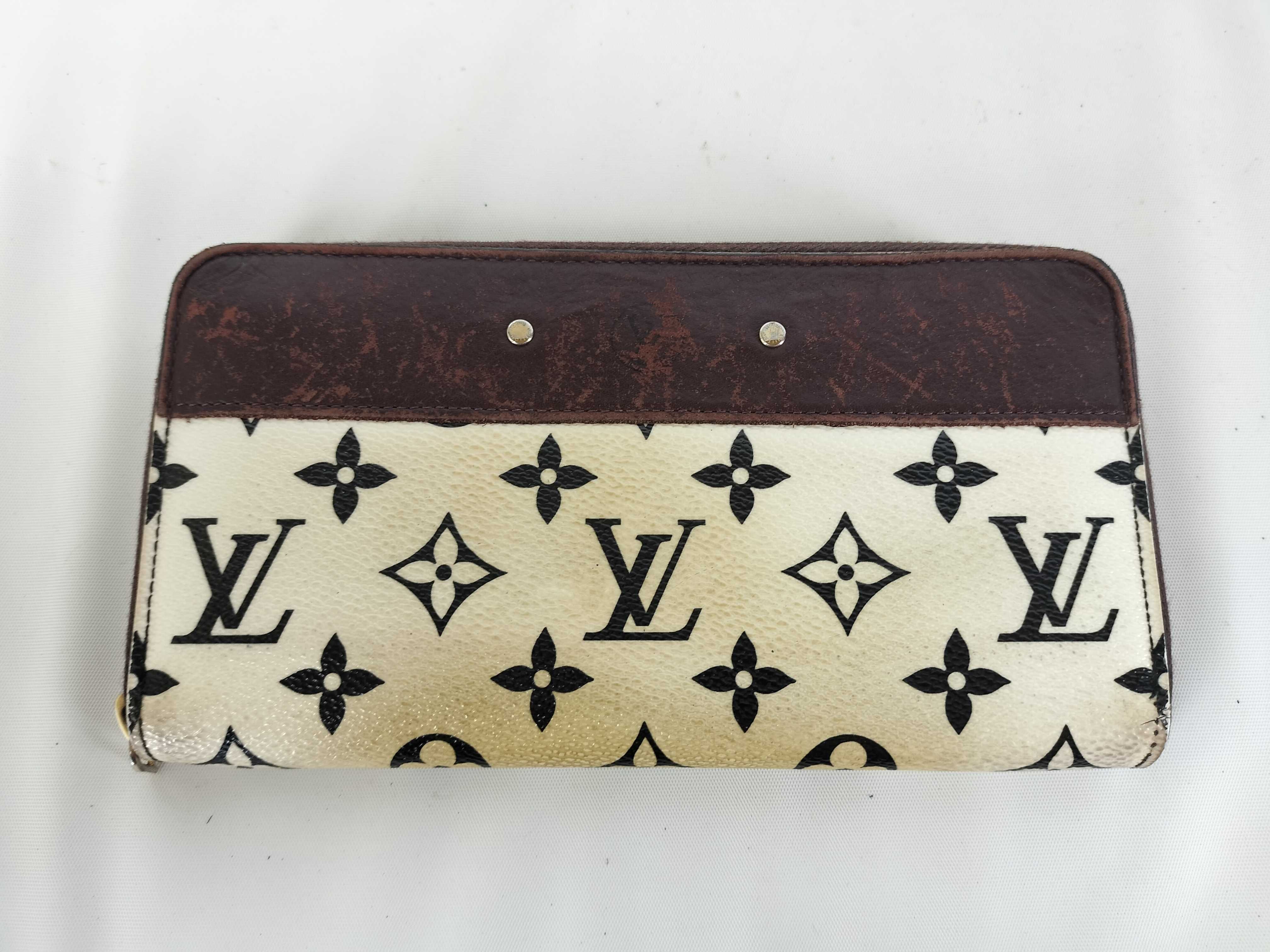 Monogram M67234 Monogram Zippy Wallet Blanc