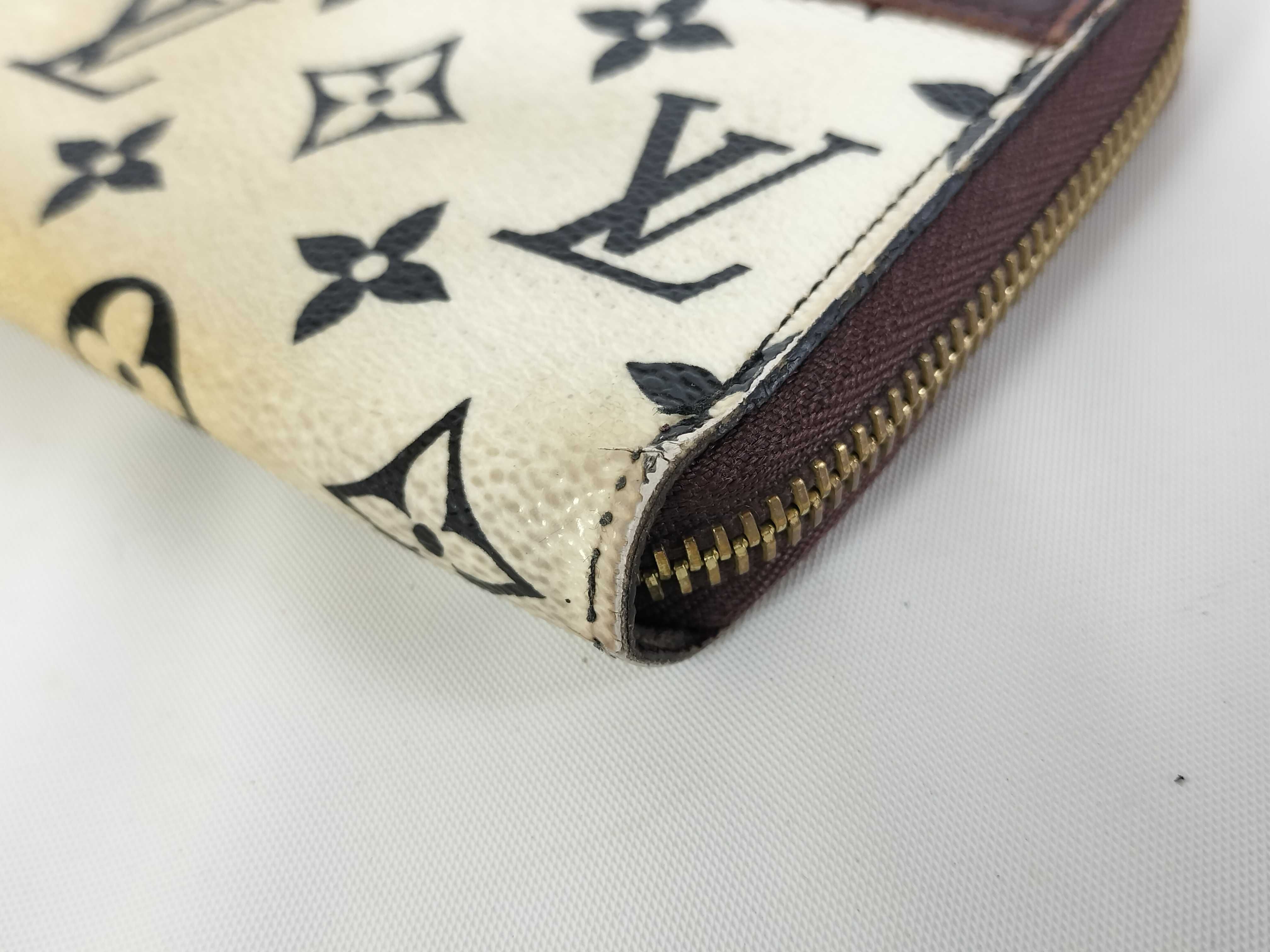 Monogram M67234 Monogram Zippy Wallet Blanc — view 2