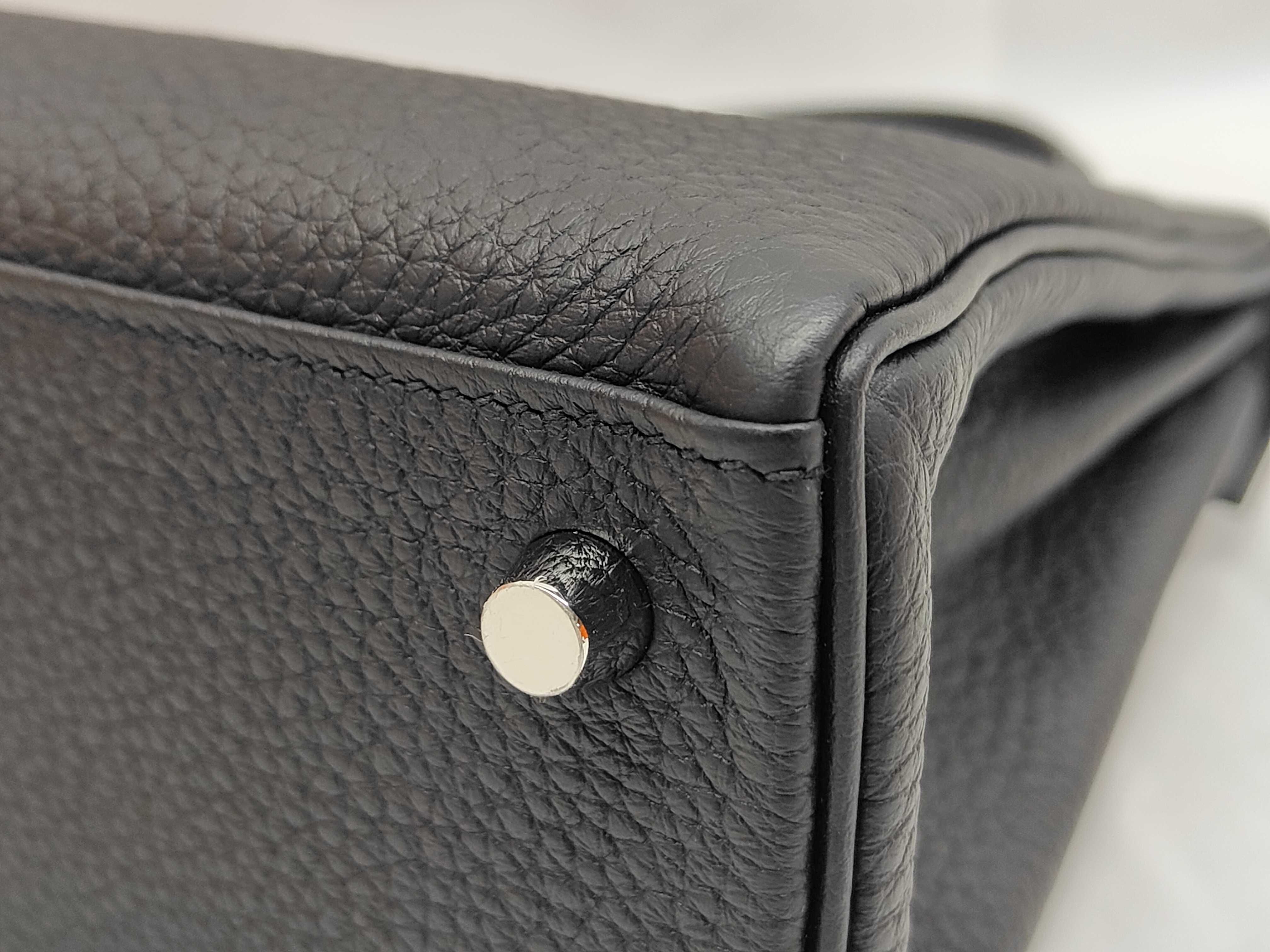 Kelly 25 Togo Black Silver Hardware G Stamp Handbag — view 4