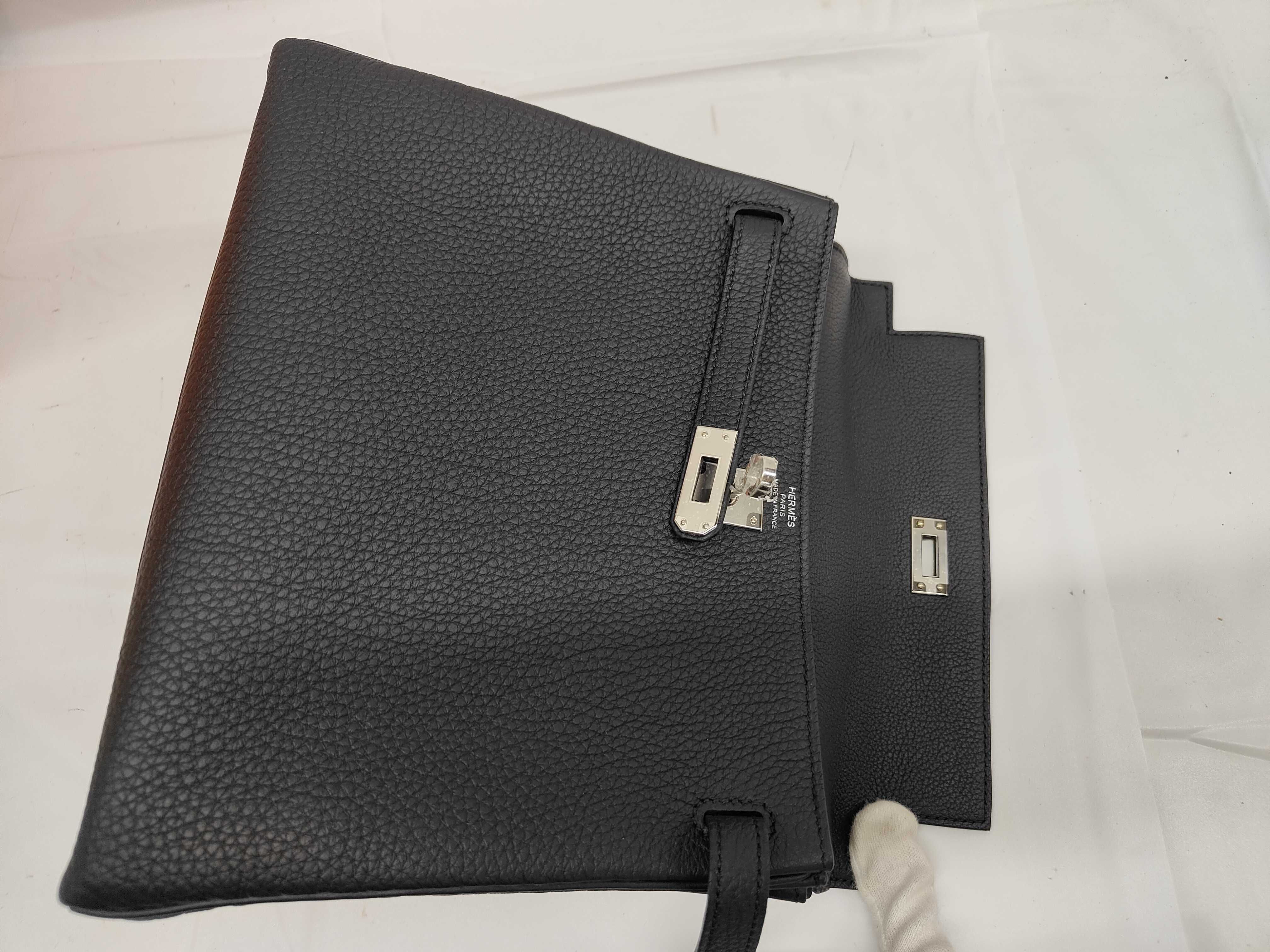 Kelly 25 Togo Black Silver Hardware G Stamp Handbag — view 9