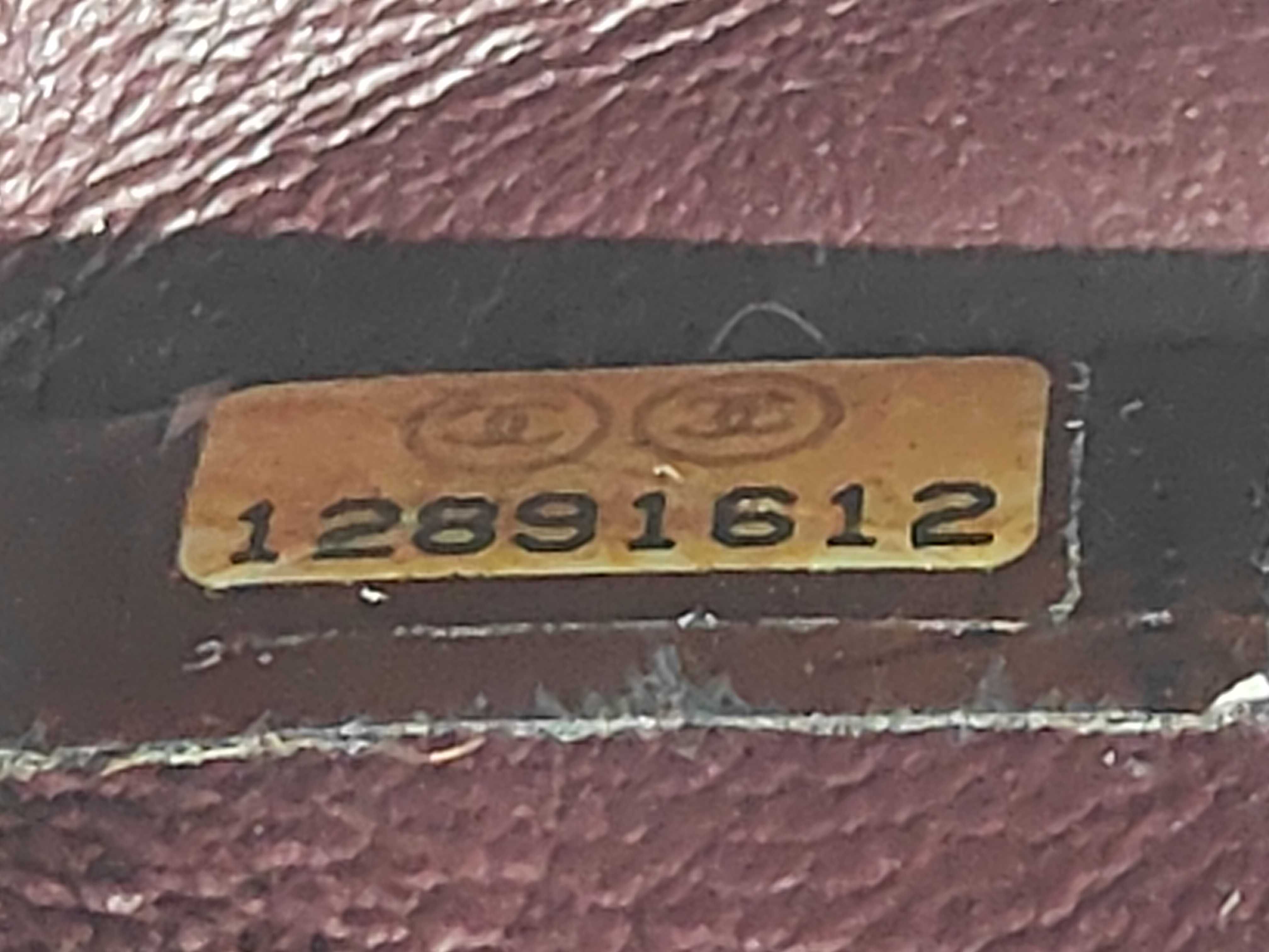 Matelassé Double Flap 25 Caviar Leather Gold Hardware Serial Number 12 Card Seal Shoulder Bag — view 12