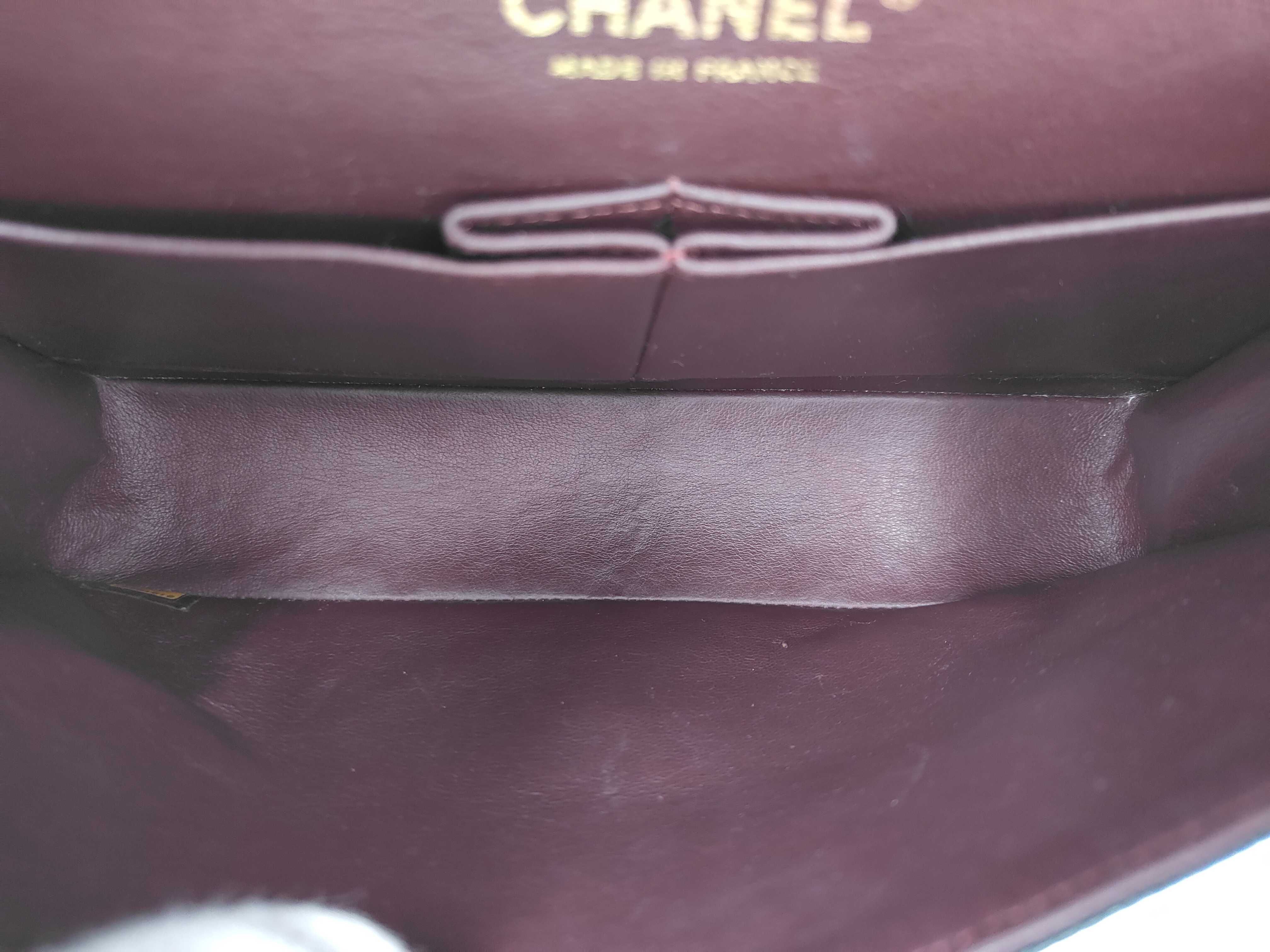 Matelassé Double Flap 25 Caviar Leather Gold Hardware Serial Number 12 Card Seal Shoulder Bag — view 10