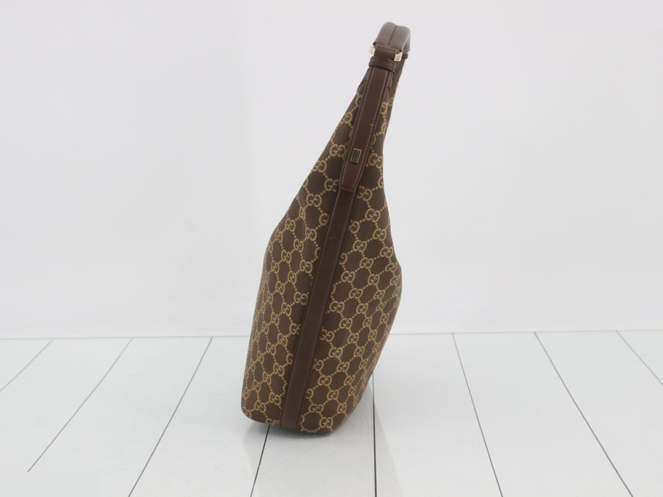 GG Canvas (Bag) - Shoulder Bag — view 4