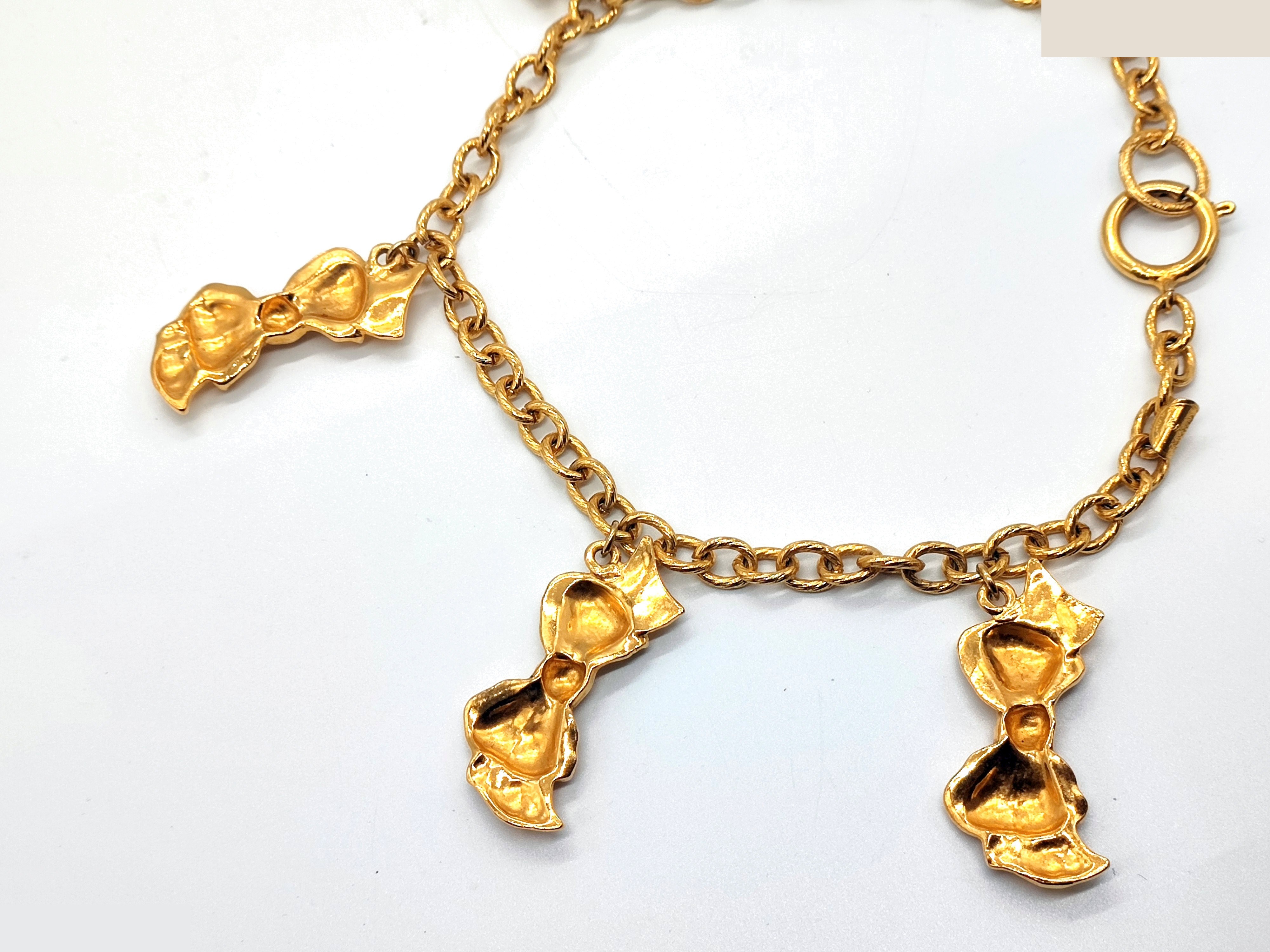 Five-strand ribbon necklace; neck circumference approximately 38cm — view 8