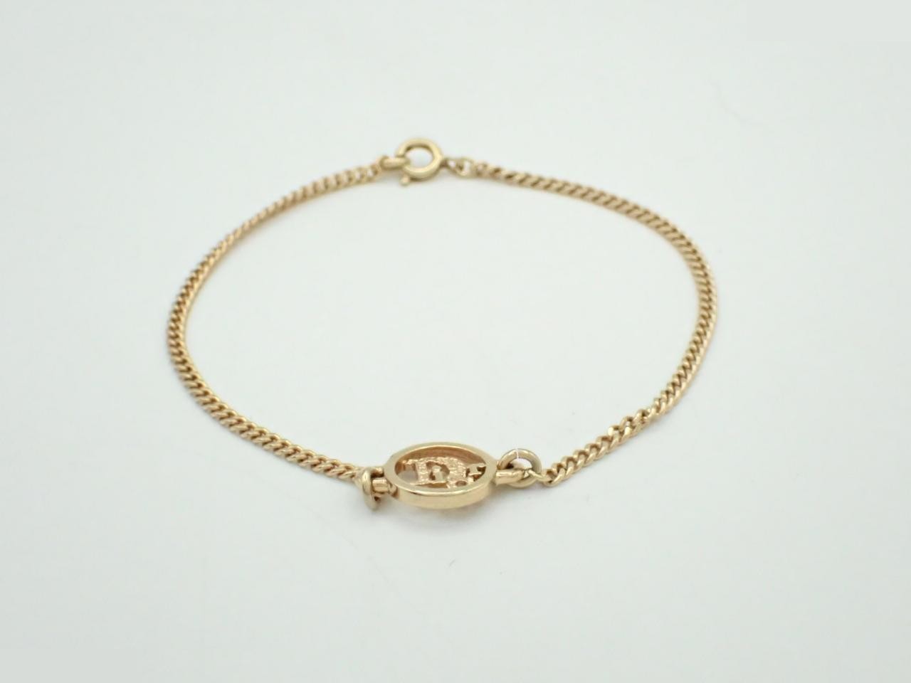 Bracelet, wrist circumference approximately 19 cm