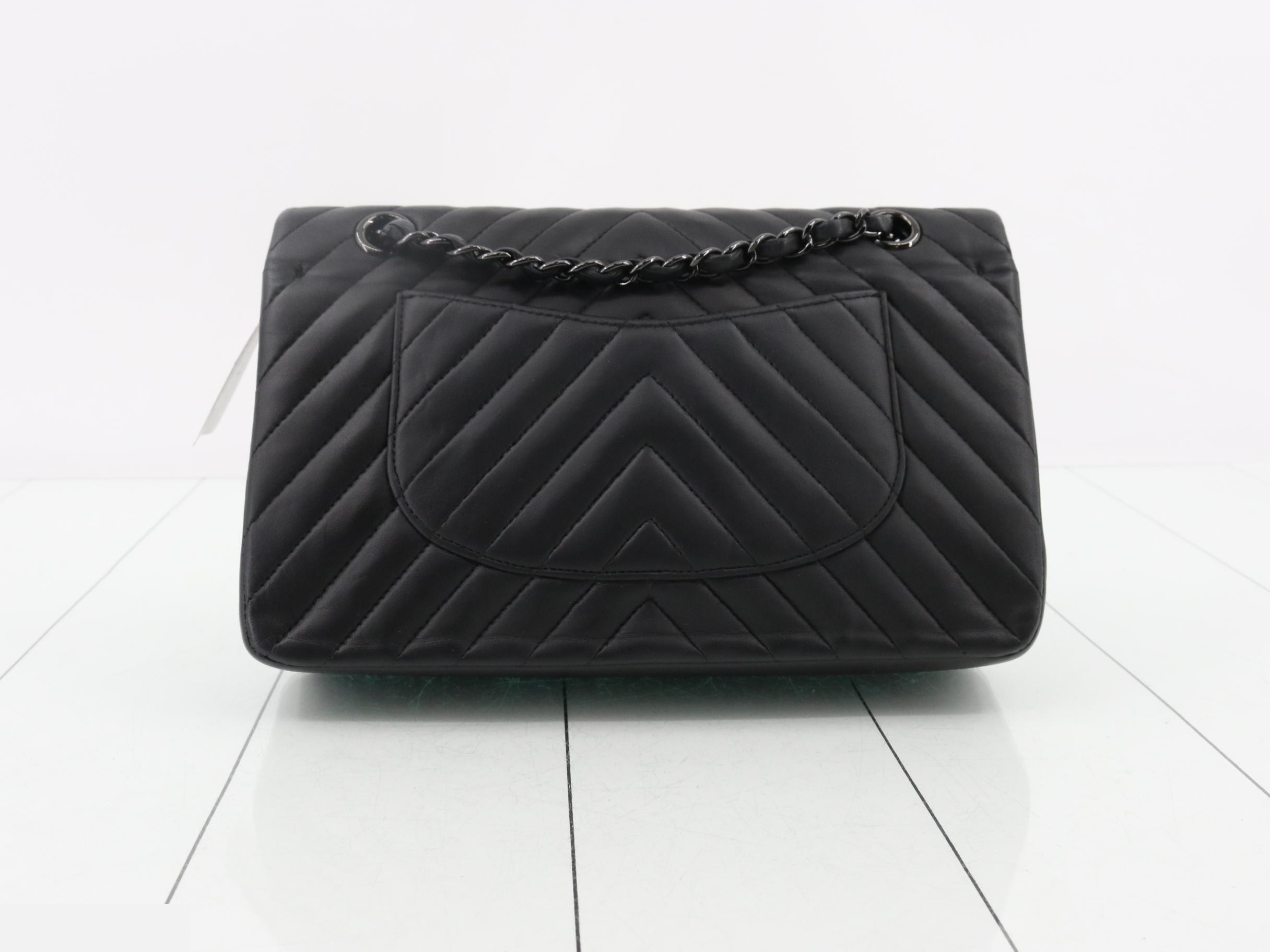 V-stitch leather double flap double chain shoulder bag, black — view 2