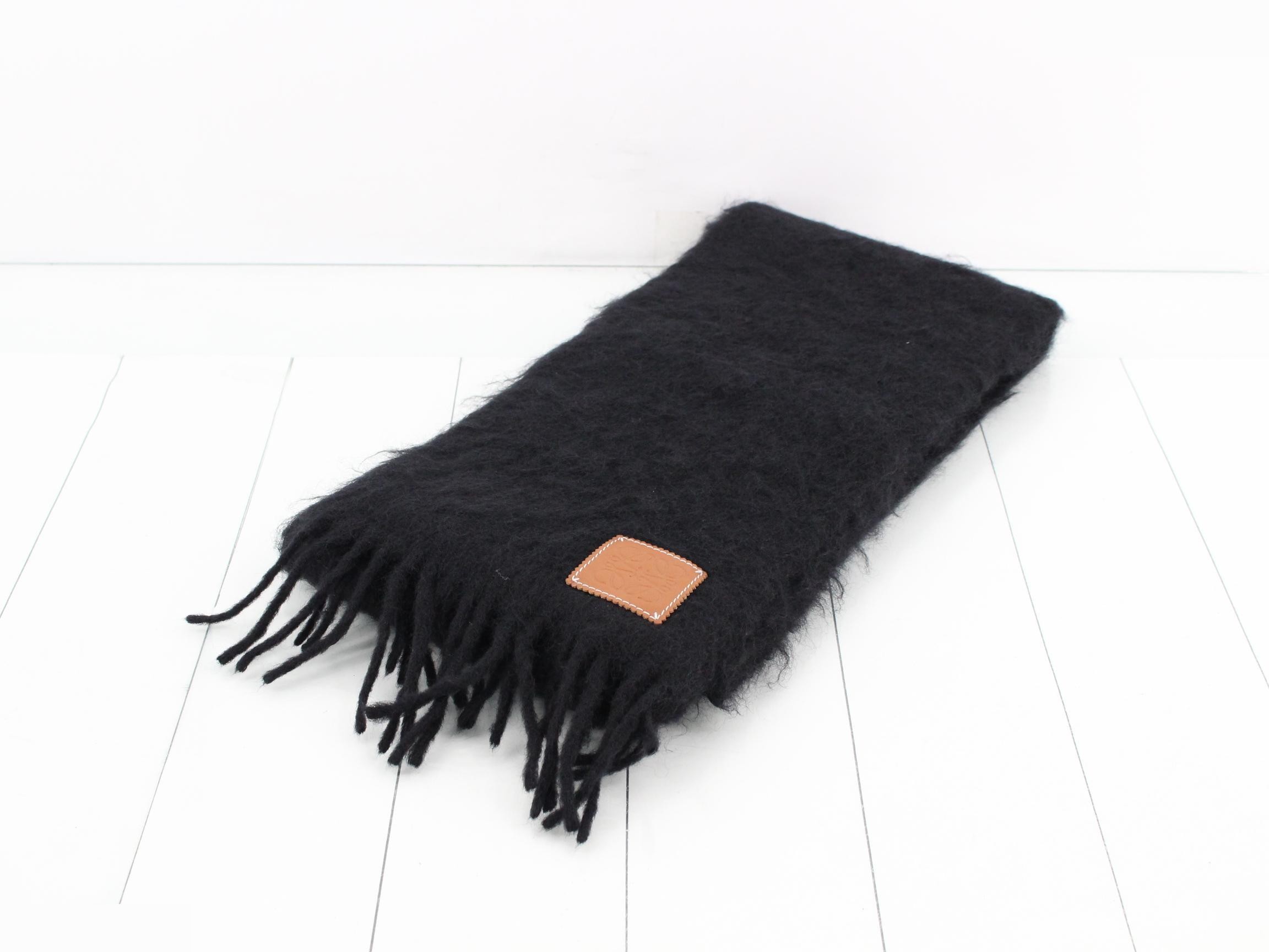 scarf, black