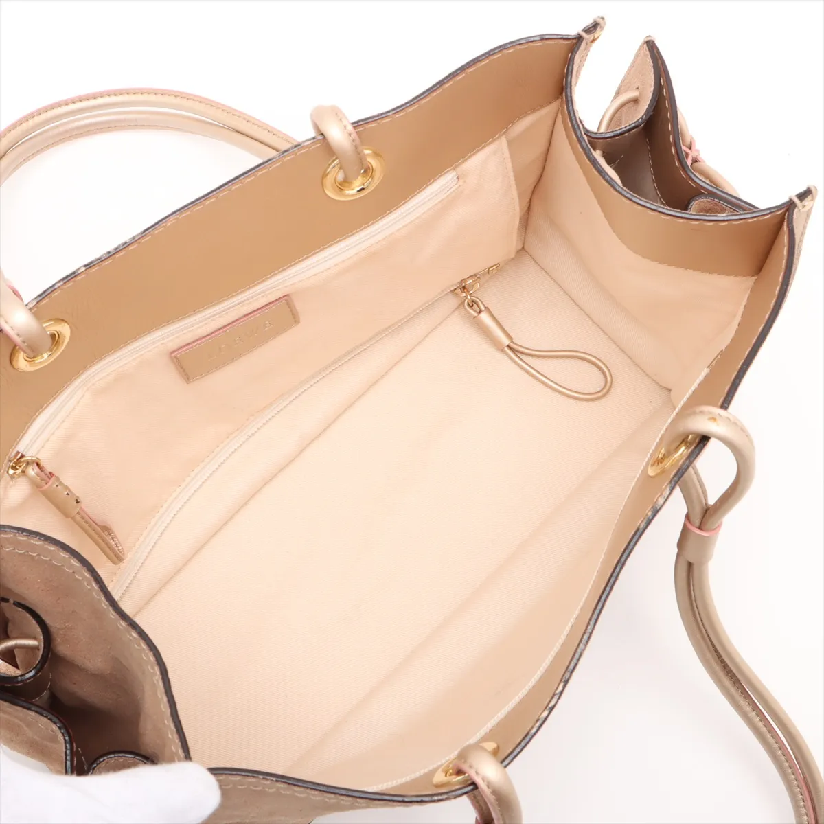 Anagram Suede x Leather Tote Bag Beige — view 7