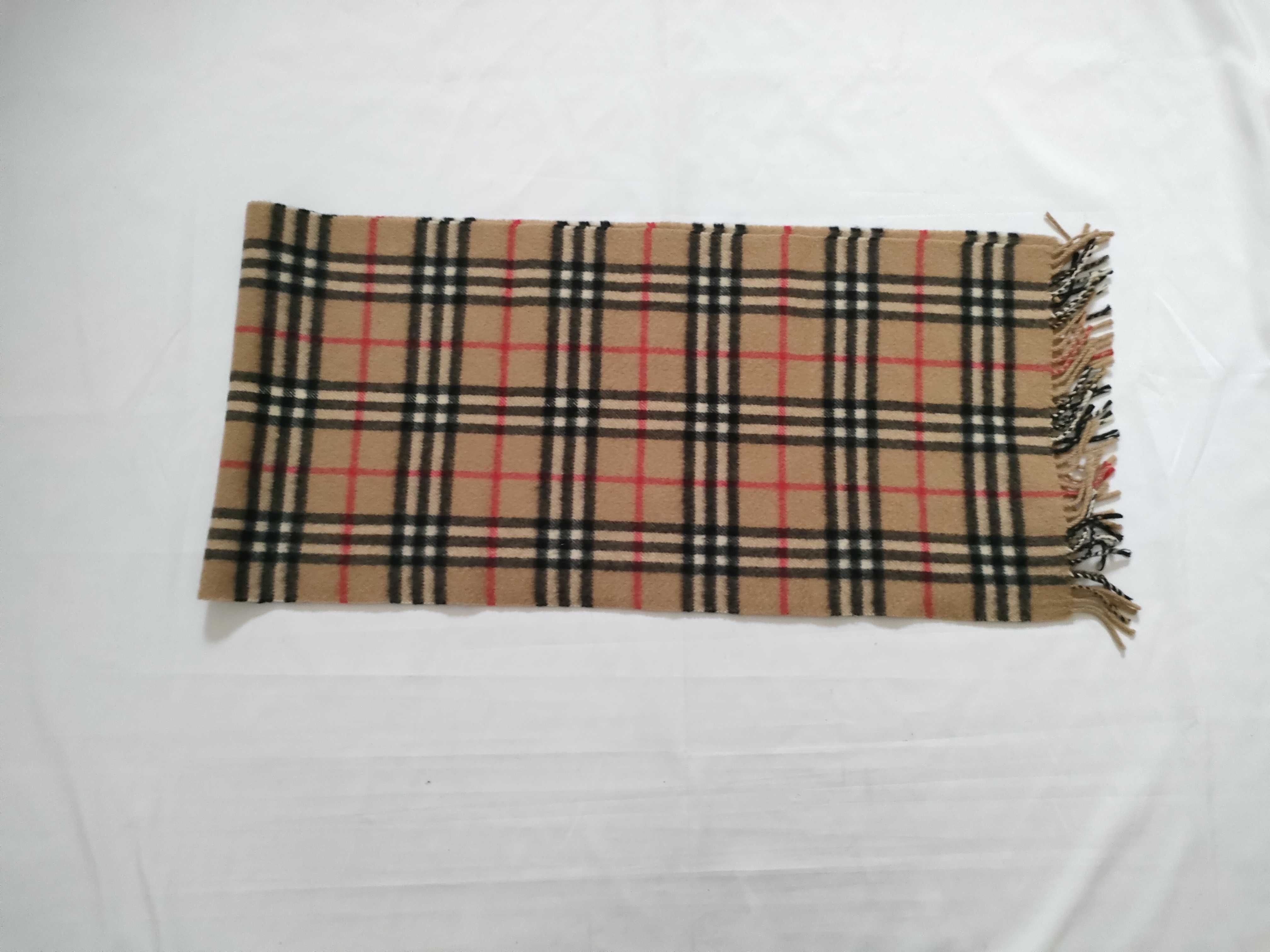 100% Cashmere Scarf, Nova Check Pattern, and other accessories.