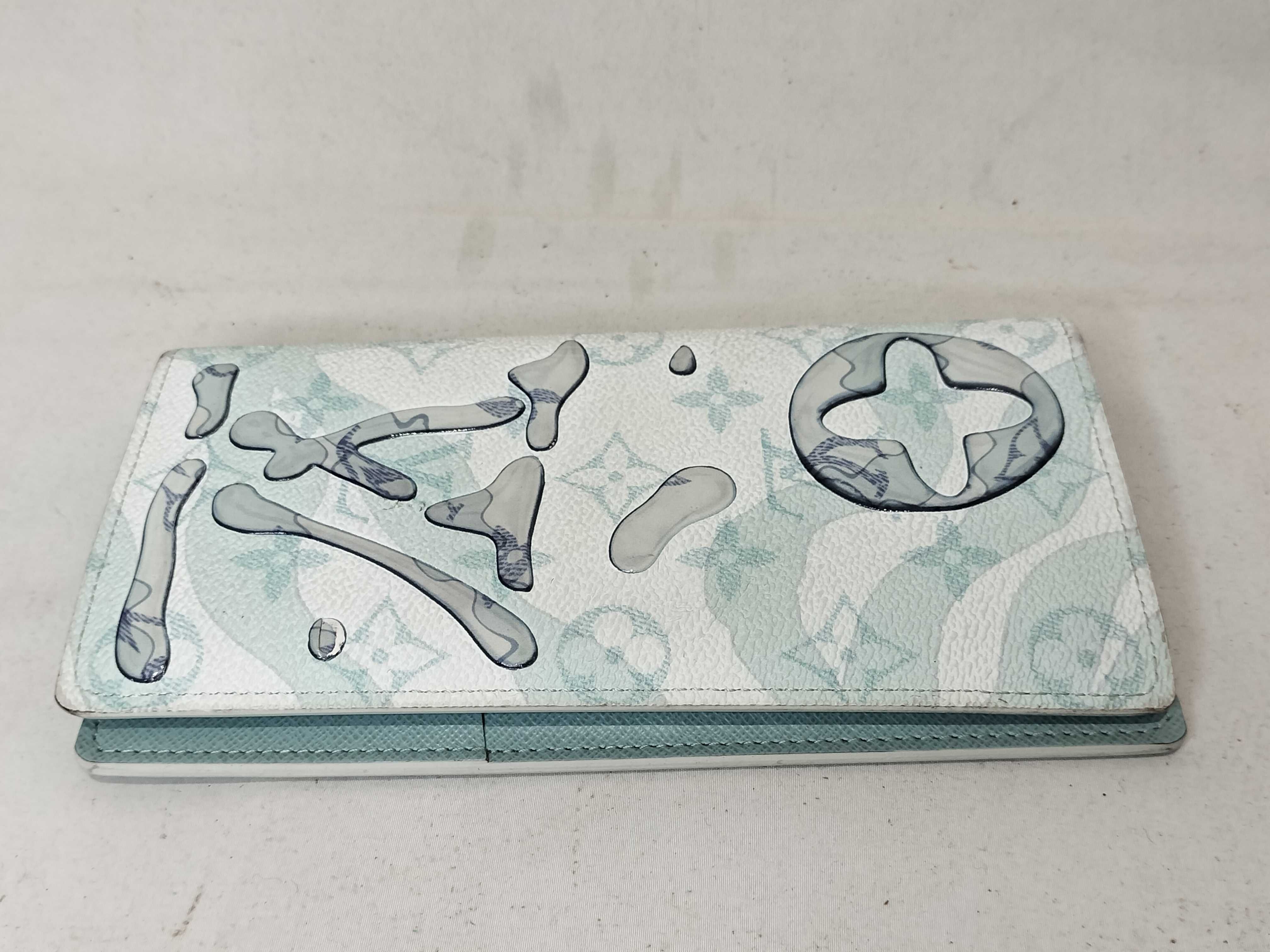 LV Wallet Portefeuille Brazza Aqua Garden M82306 Wallet — view 5