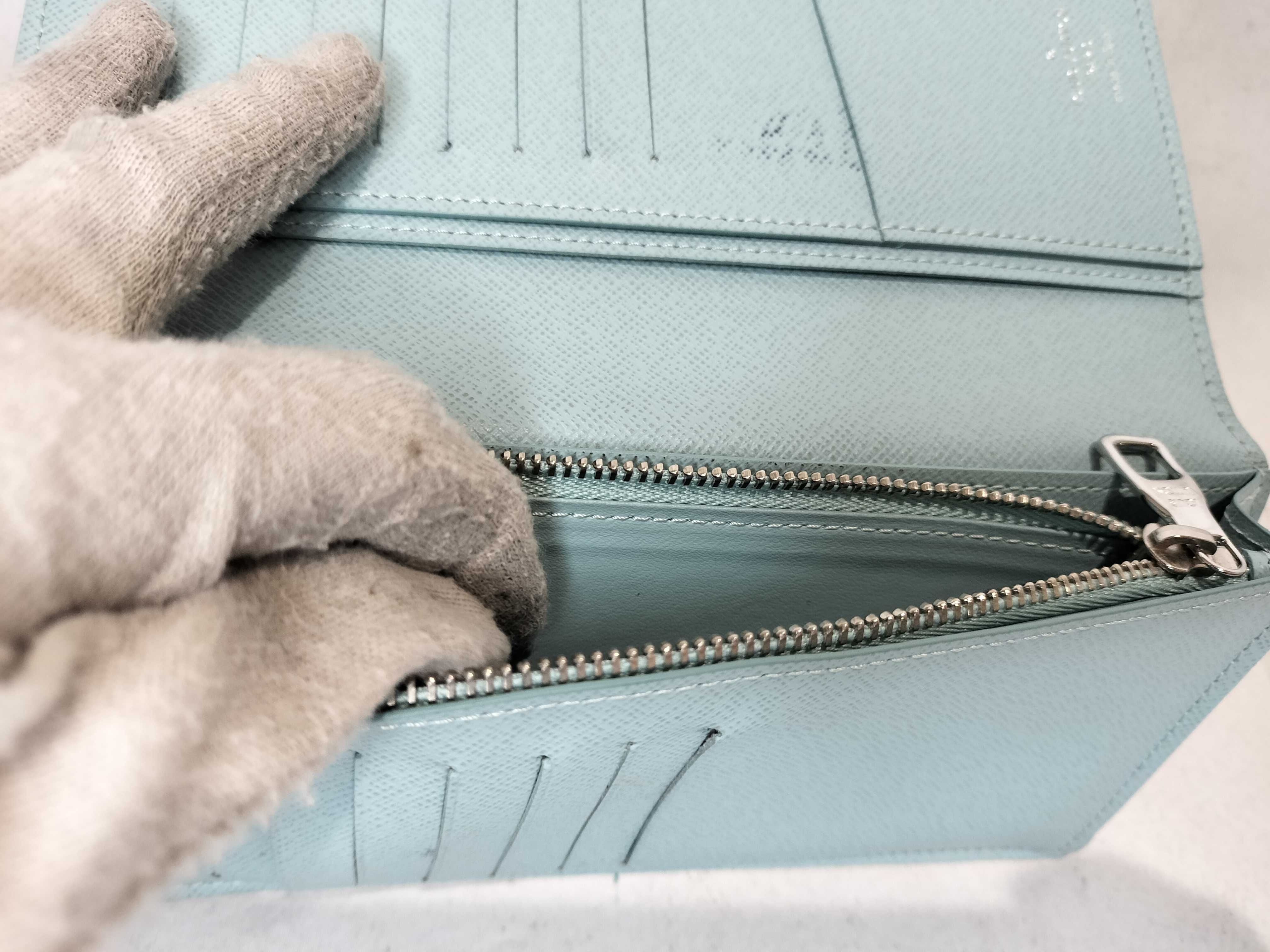 LV Wallet Portefeuille Brazza Aqua Garden M82306 Wallet — view 8