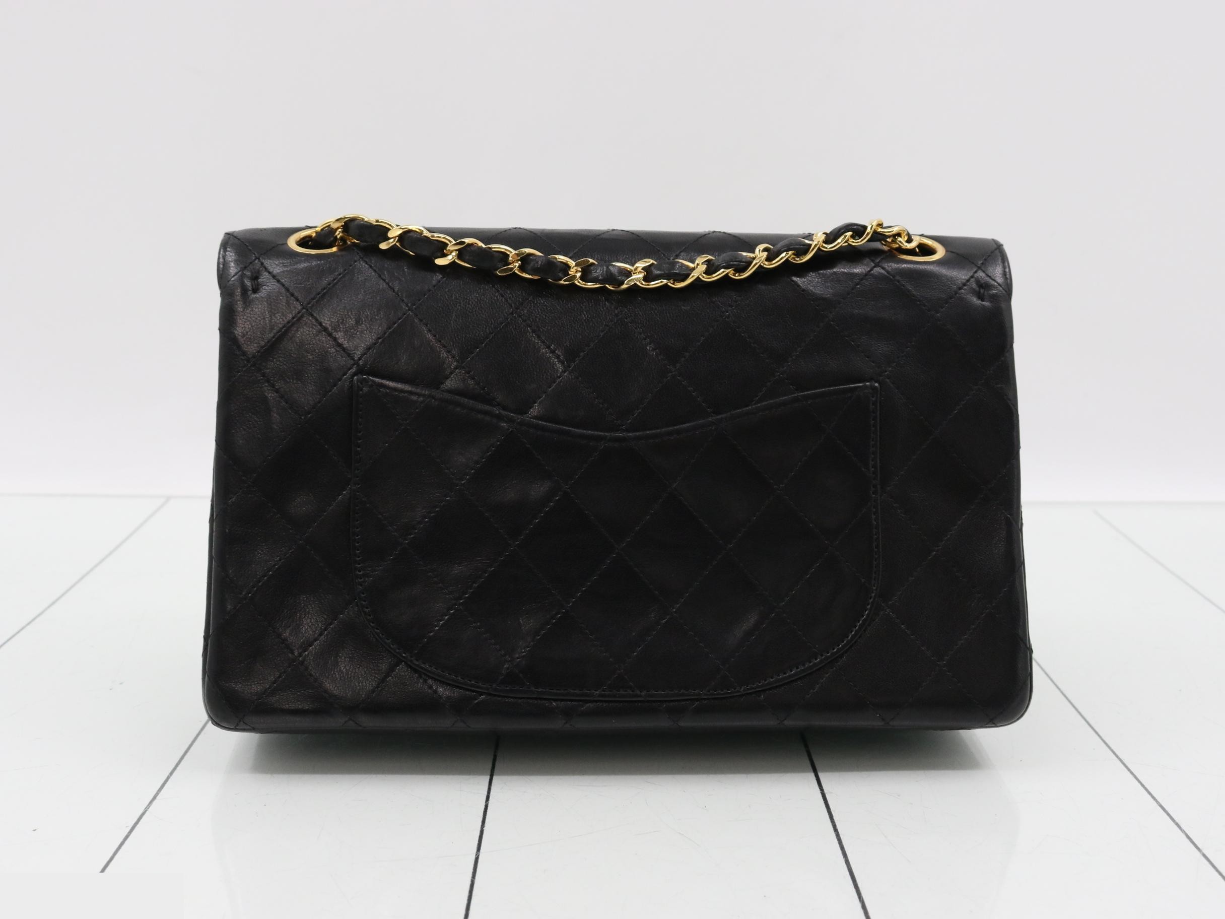 Matelassé 25 Double Flap Chain Shoulder Bag, Lambskin, Black — view 2