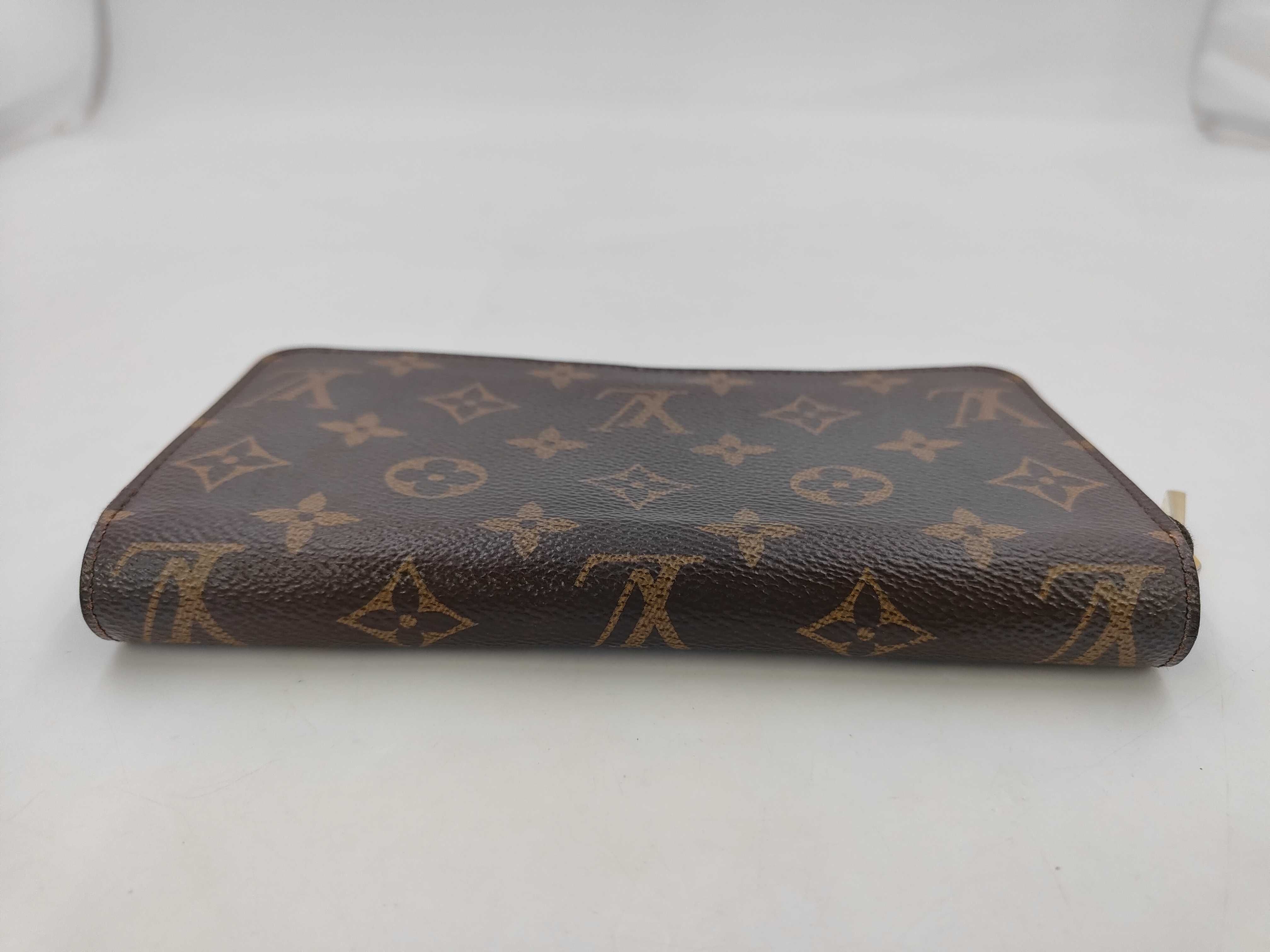Monogram Zippy Wallet MI2178 Wallet — view 3