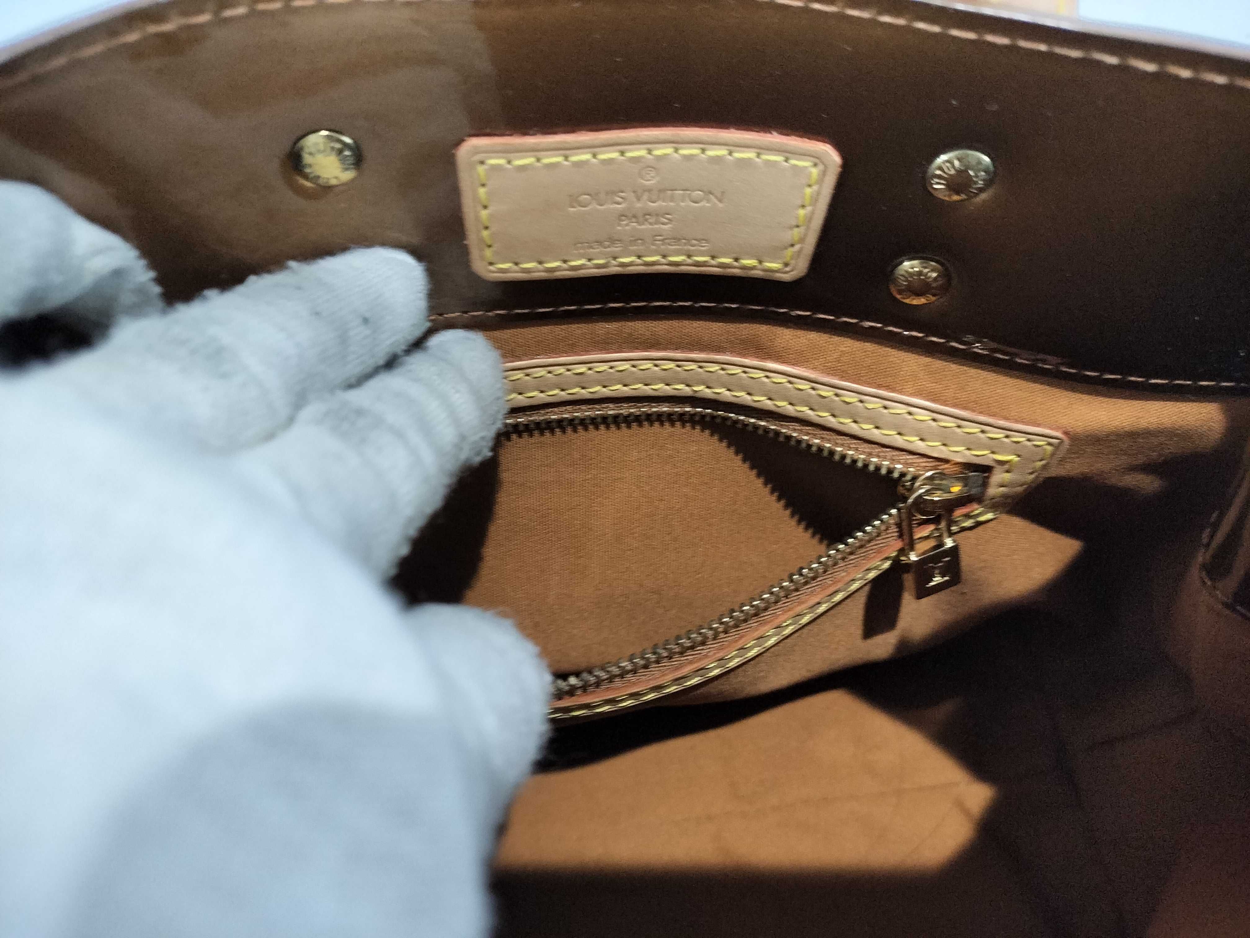 Vernis Lead PM Handbag — view 11