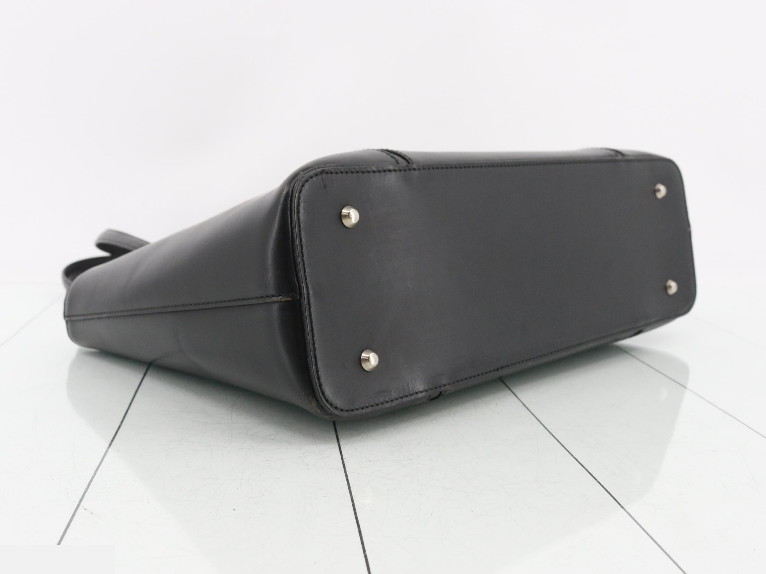 Shoulder Bag - Black — view 5