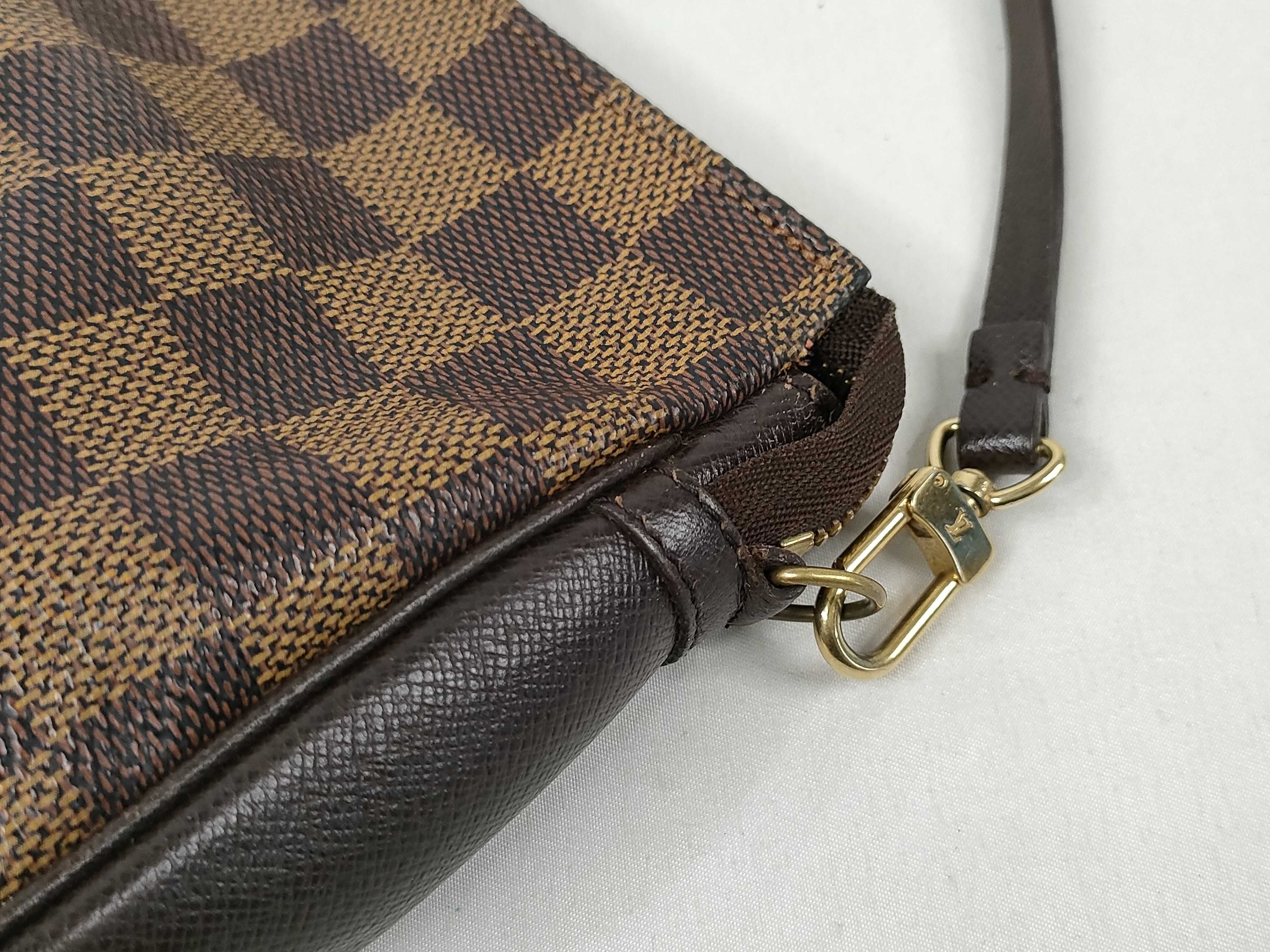 Damier Louis Vuitton Damier Trouse Makeup N51982 Handbag — view 5