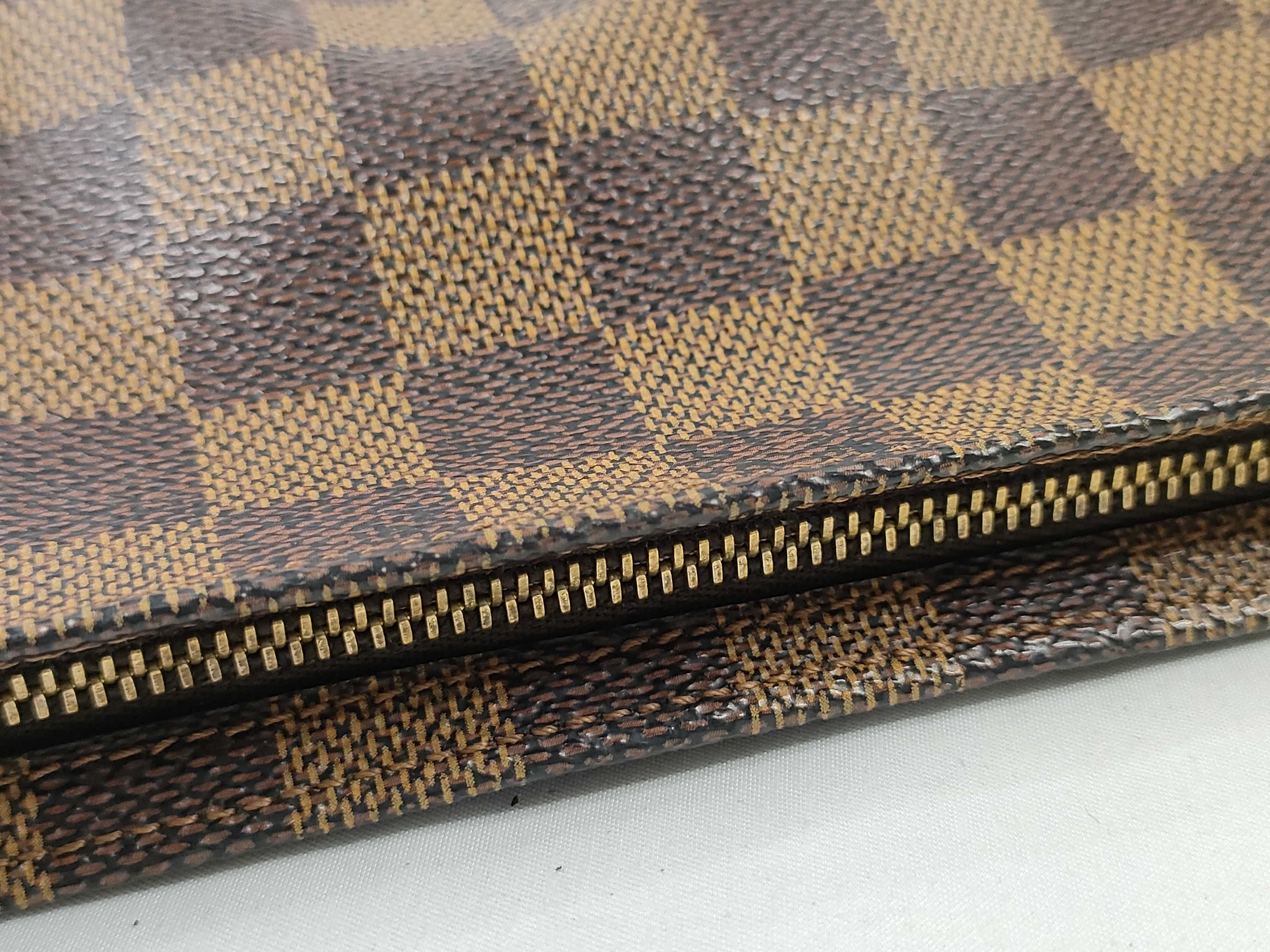 Damier Louis Vuitton Damier Trouse Makeup N51982 Handbag — view 8