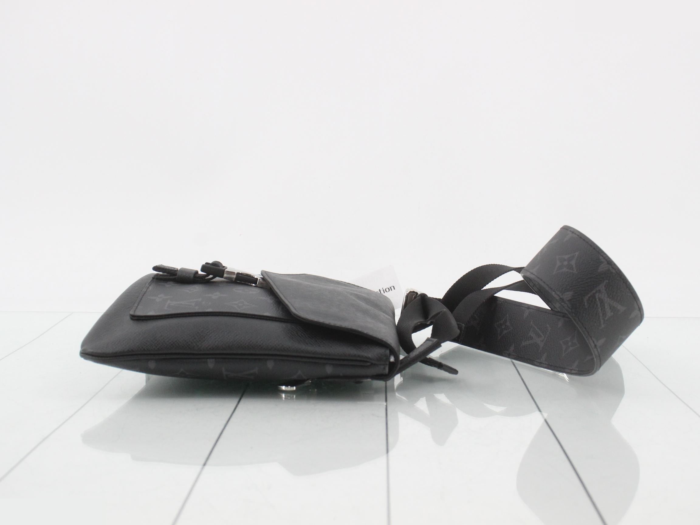 Taigarama Flap Messenger Noir — view 3