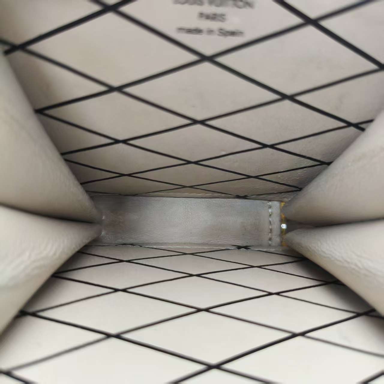 【*Shipped from: China*】LOUIS VUITTON PU Wallet — view 6