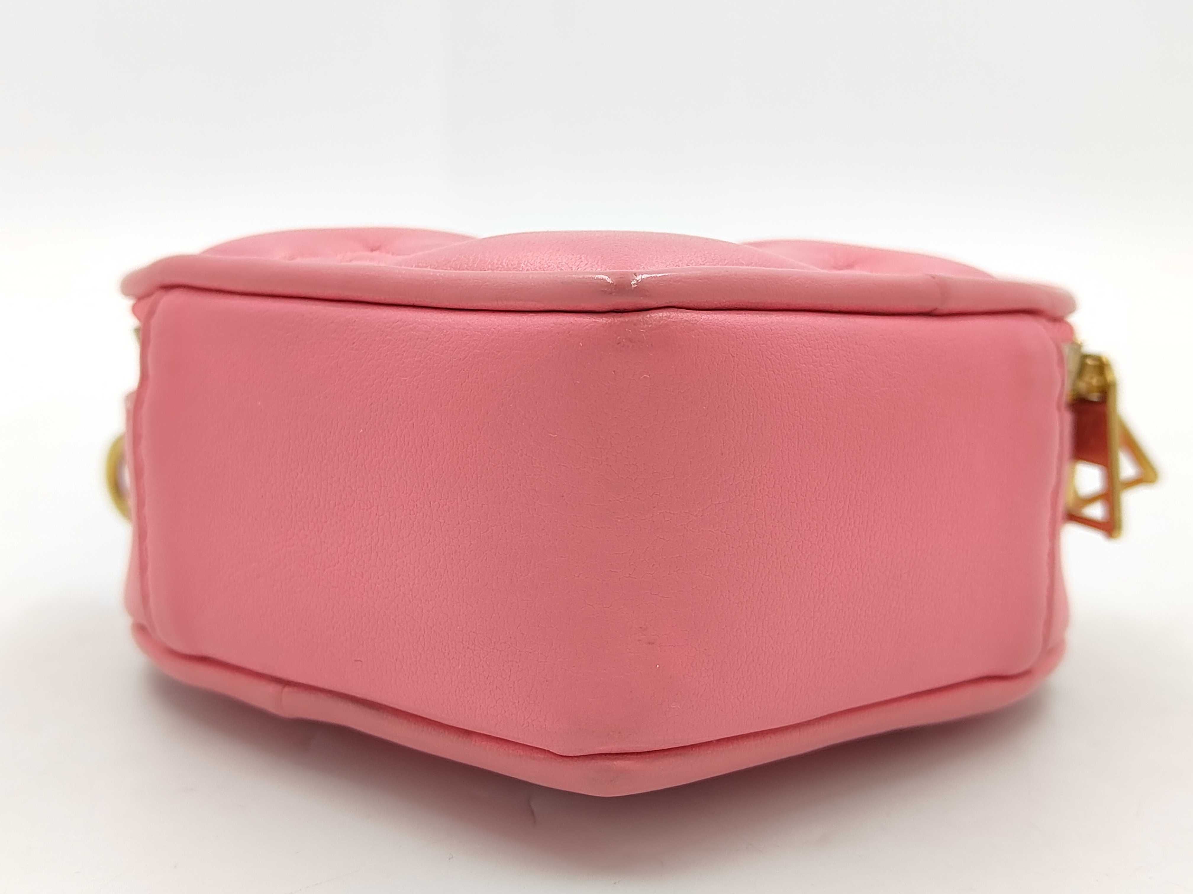 M81893 Pop My Heart Shoulder Bag Pink Heart Handbag — view 5