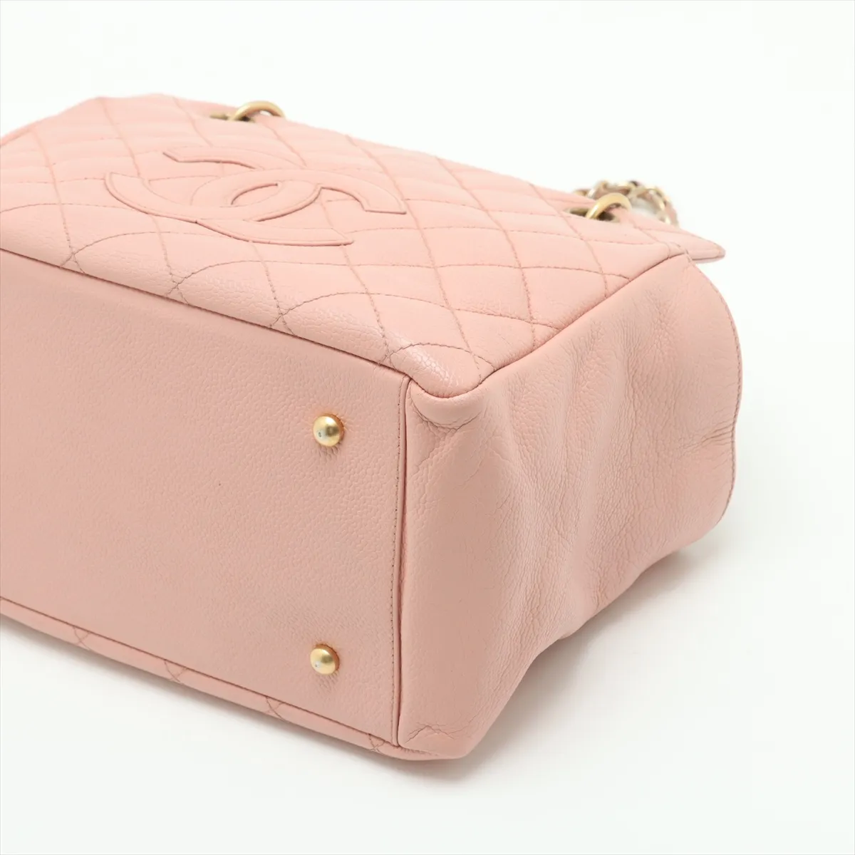 Matelasse caviar skin chain shoulder bag pink gold hardware 6404811 6th series — view 3