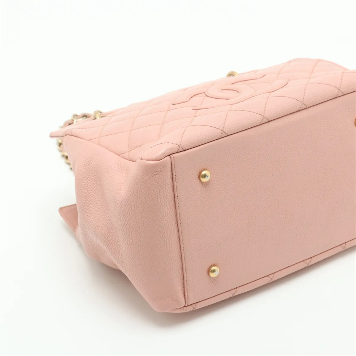 Matelasse caviar skin chain shoulder bag pink gold hardware 6404811 6th series — view 4