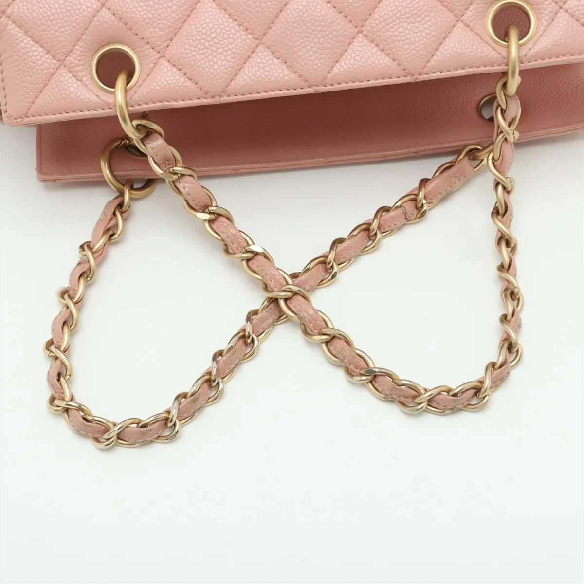 Matelasse caviar skin chain shoulder bag pink gold hardware 6404811 6th series — view 5
