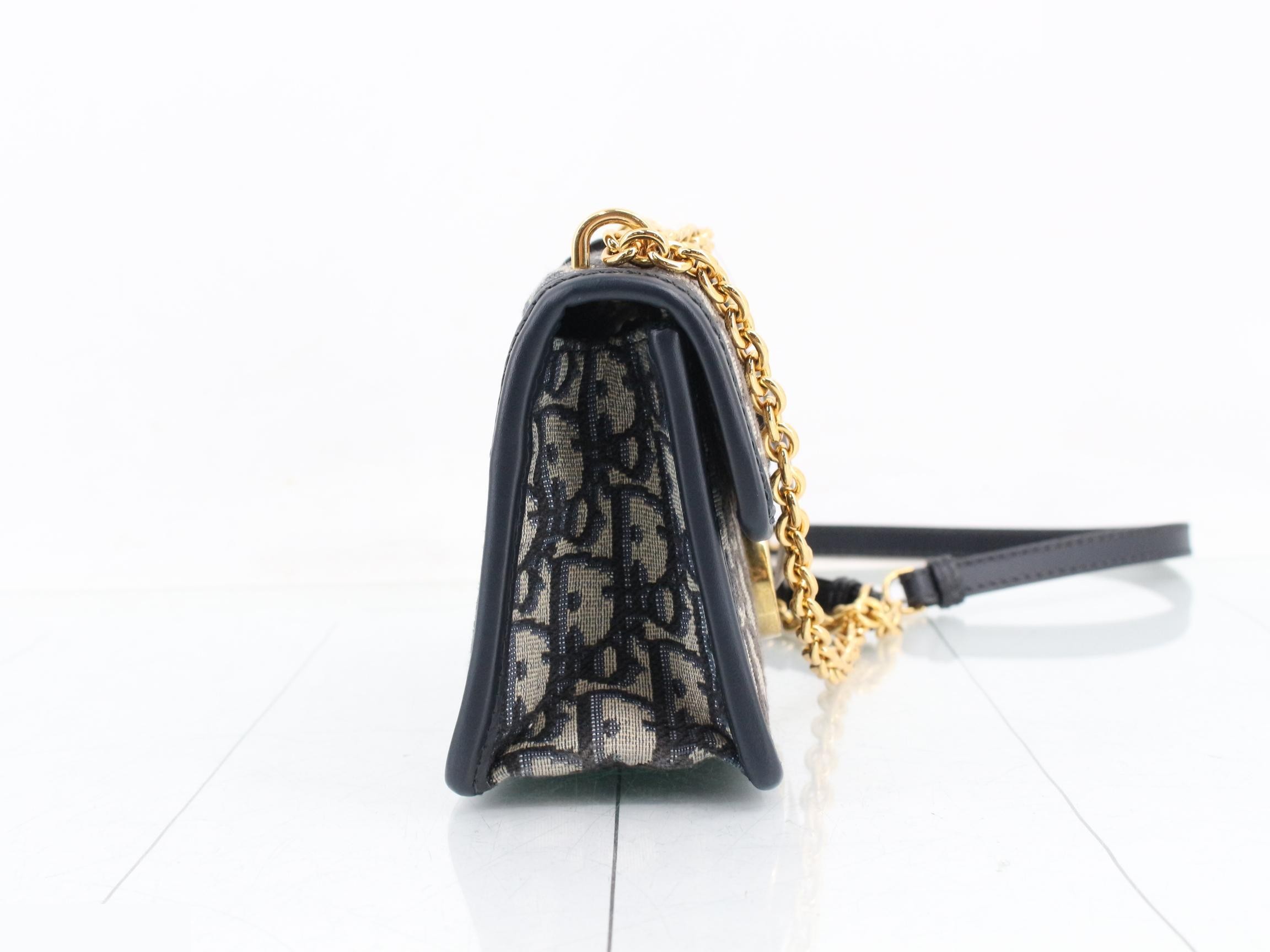 Oblique Chain Shoulder Bag — view 4
