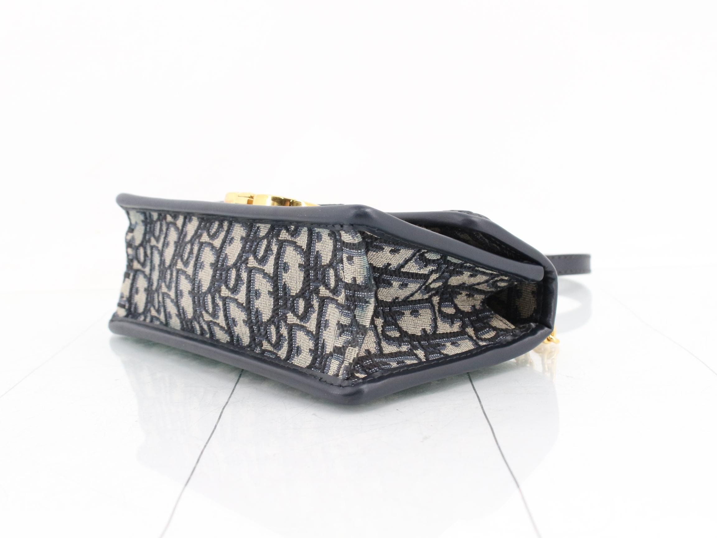 Oblique Chain Shoulder Bag — view 6